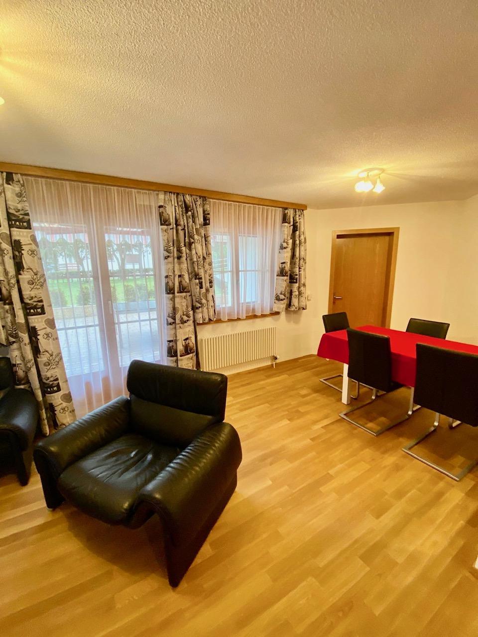 Christina 20_wohnen-essen Christina 20_wohnen-essen