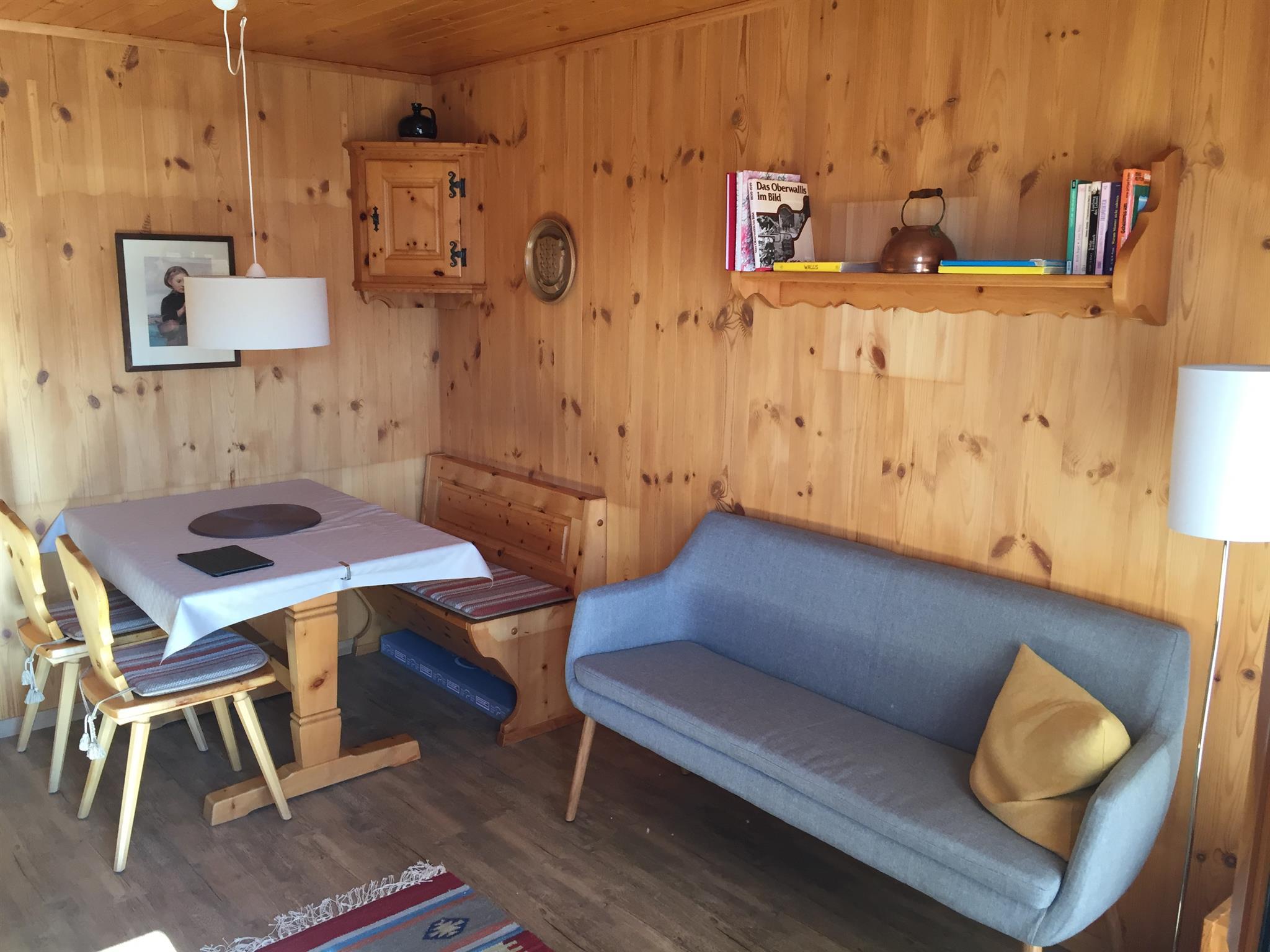 Wohnzimmer (1) Wohnzimmer (1)