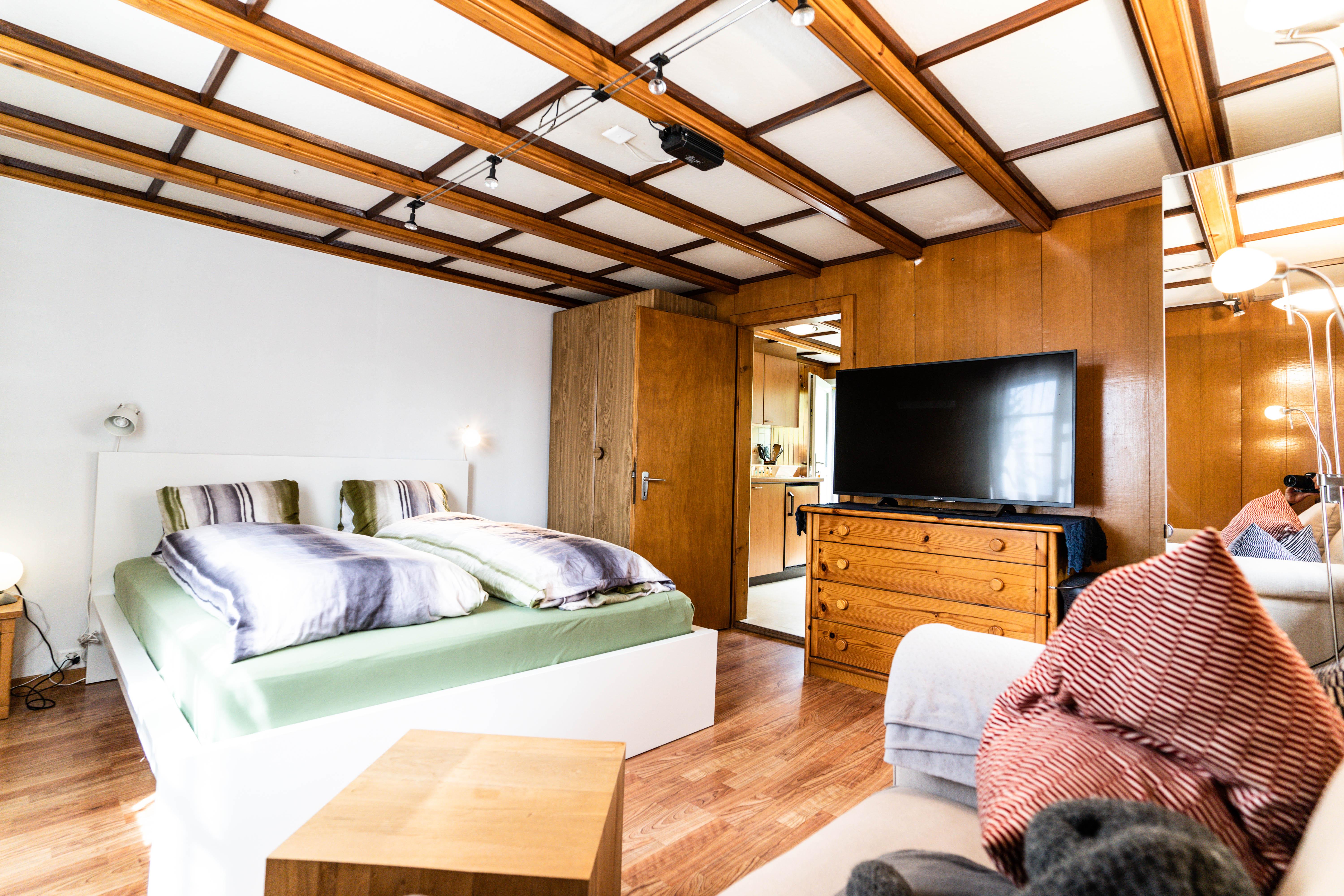 Wohn- Schlafzimmer Wohn- Schlafzimmer