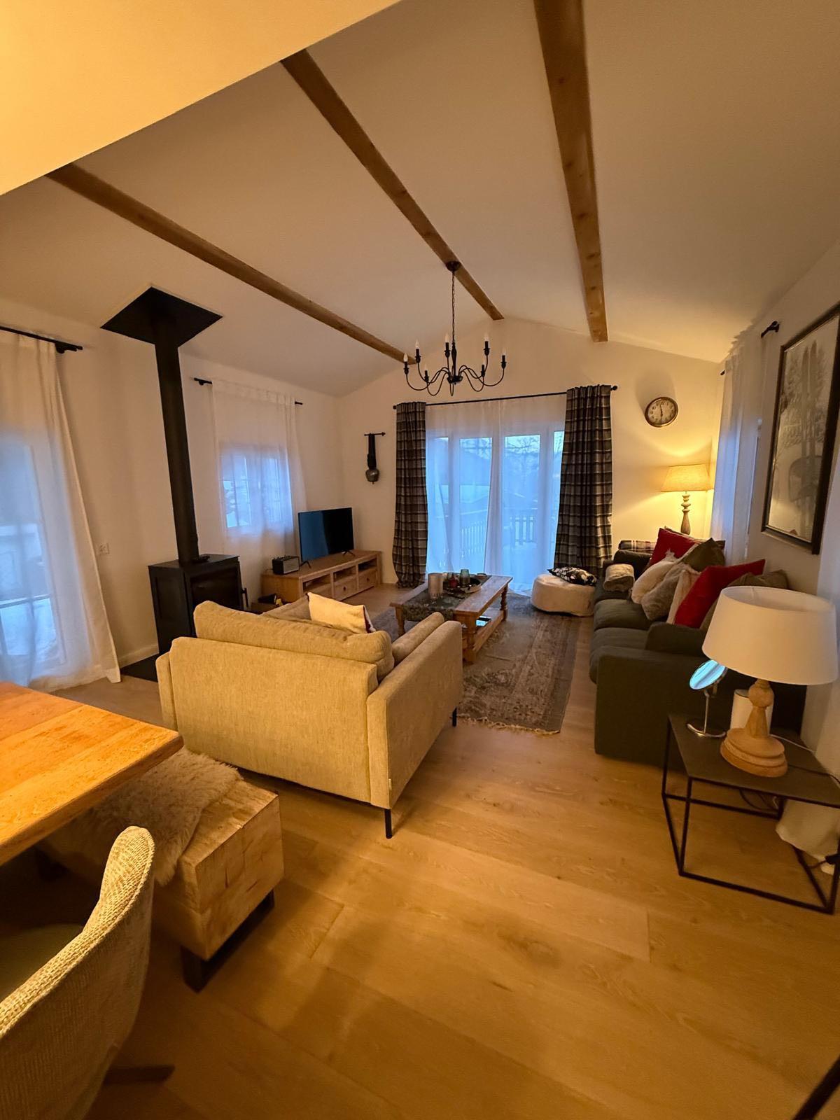 Chalet Memory_Salon1 Chalet Memory_Salon1