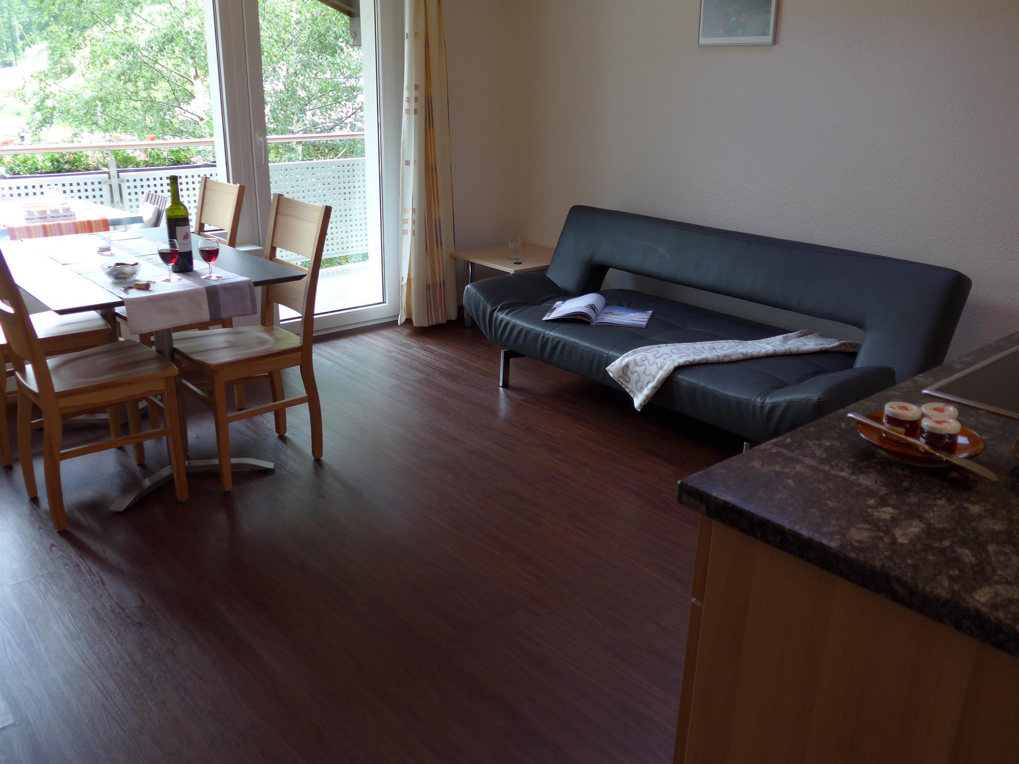 Ess- und Wohnzimmer - 3-Zimmerwohnung WEST Ess- und Wohnzimmer - 3-Zimmerwohnung WEST