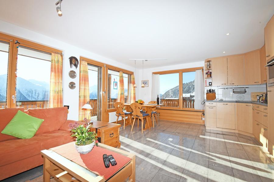 Ferienwohnung Emilio 1. Stock West - Wohnzimmer Ferienwohnung Emilio 1. Stock West - Wohnzimmer