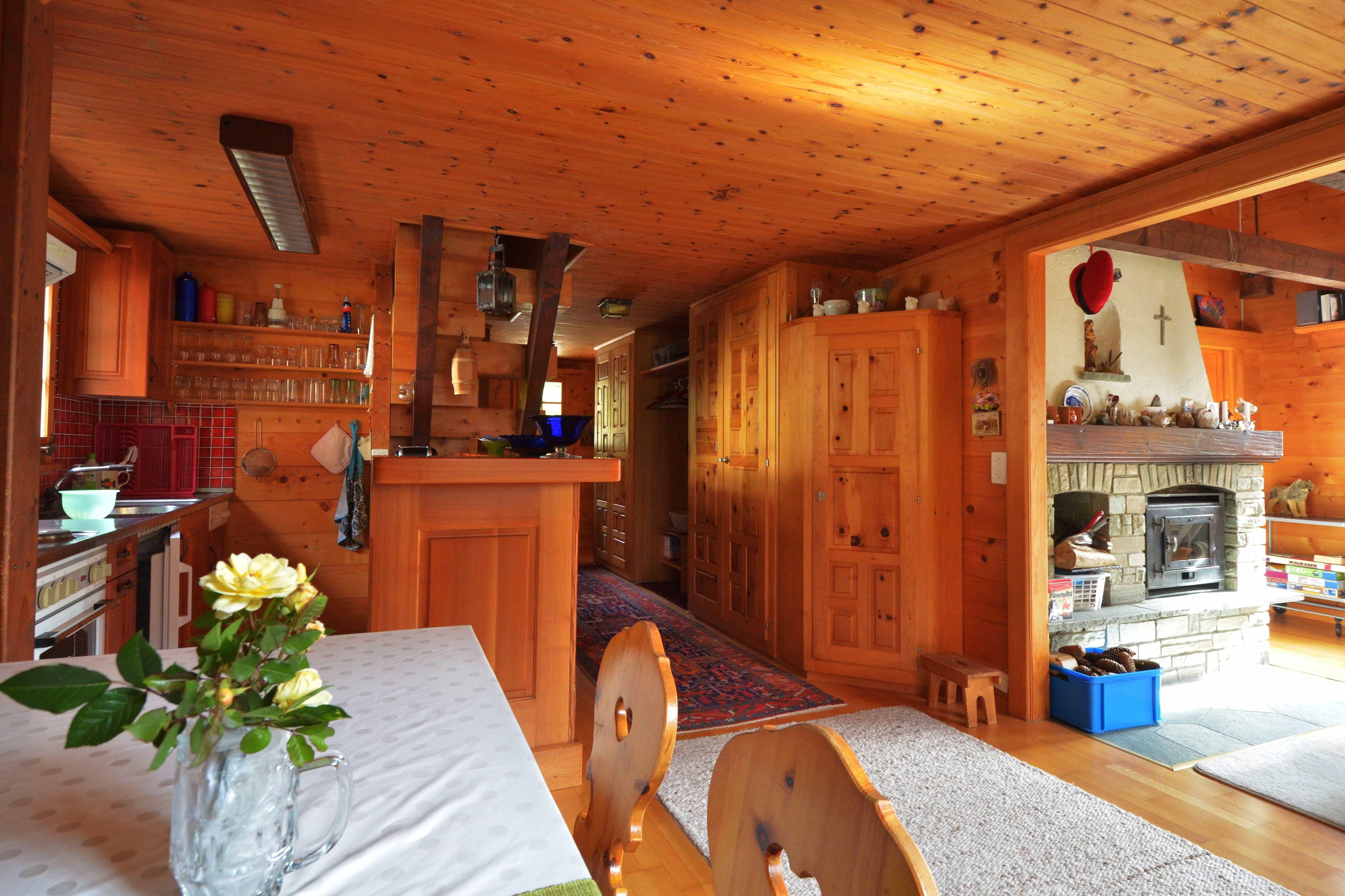 Küche und Couloir Küche und Couloir