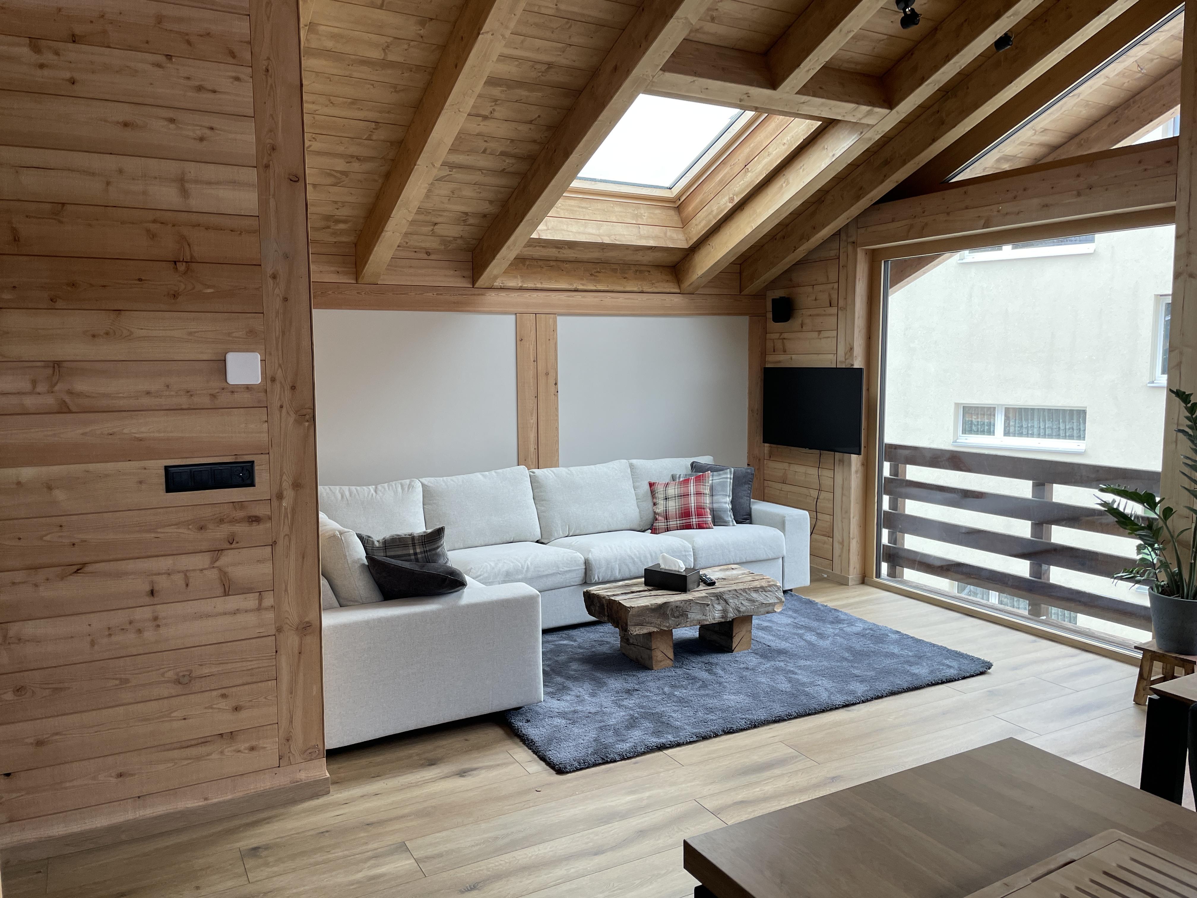 Living IMG_7575 Living IMG_7575