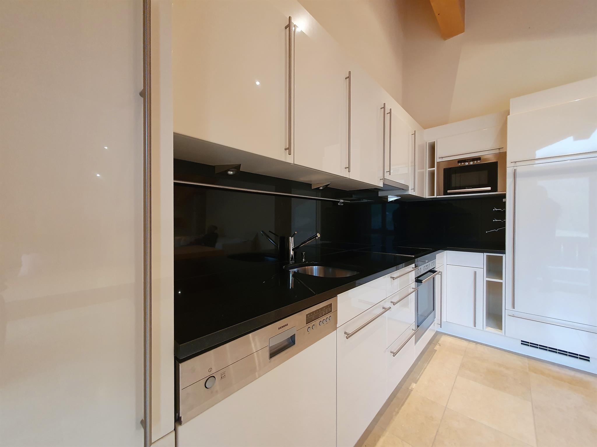 20201010_143333_edited 20201010_143333_edited