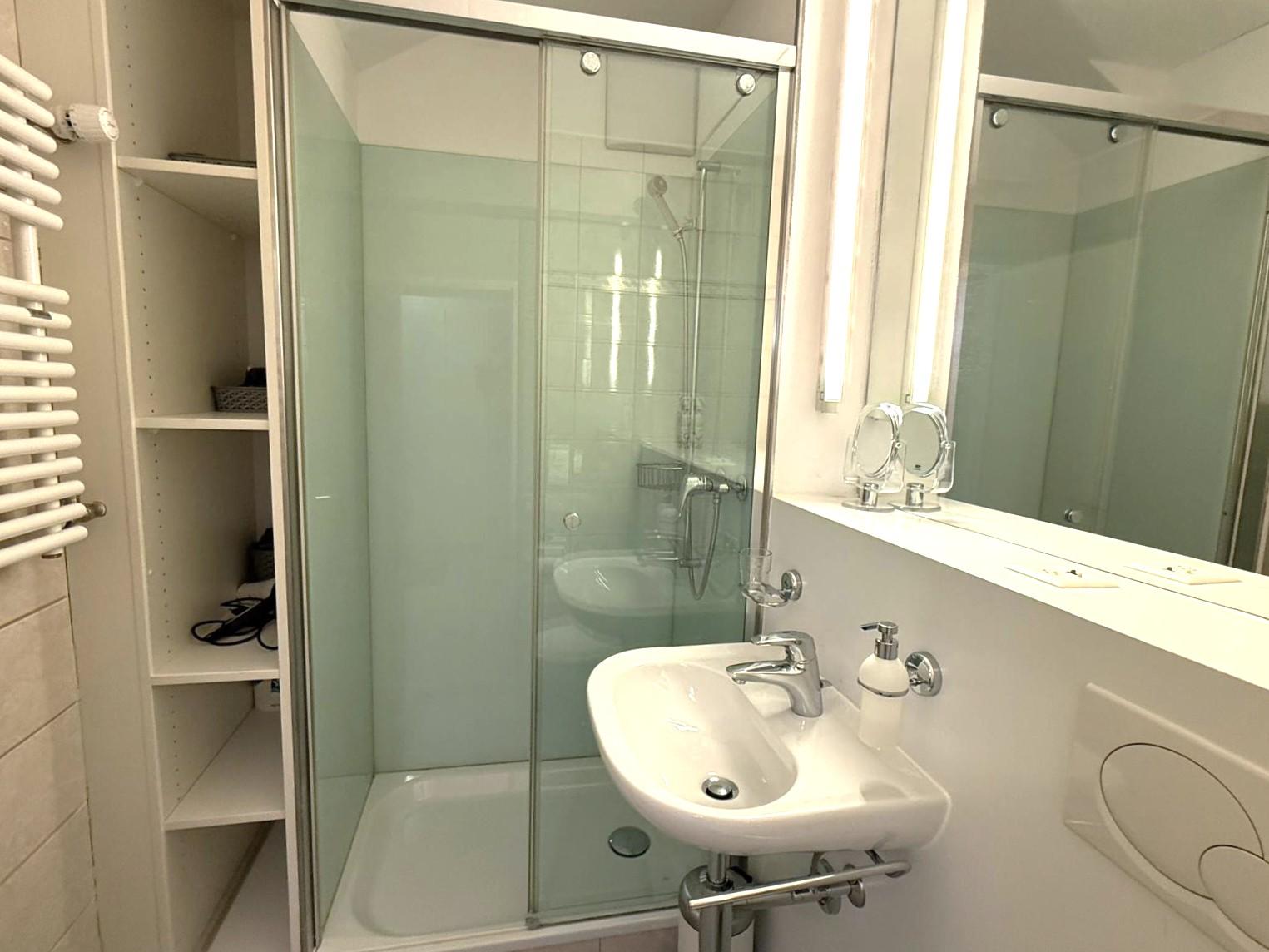 Fortuna 220_badezimmer Fortuna 220_badezimmer