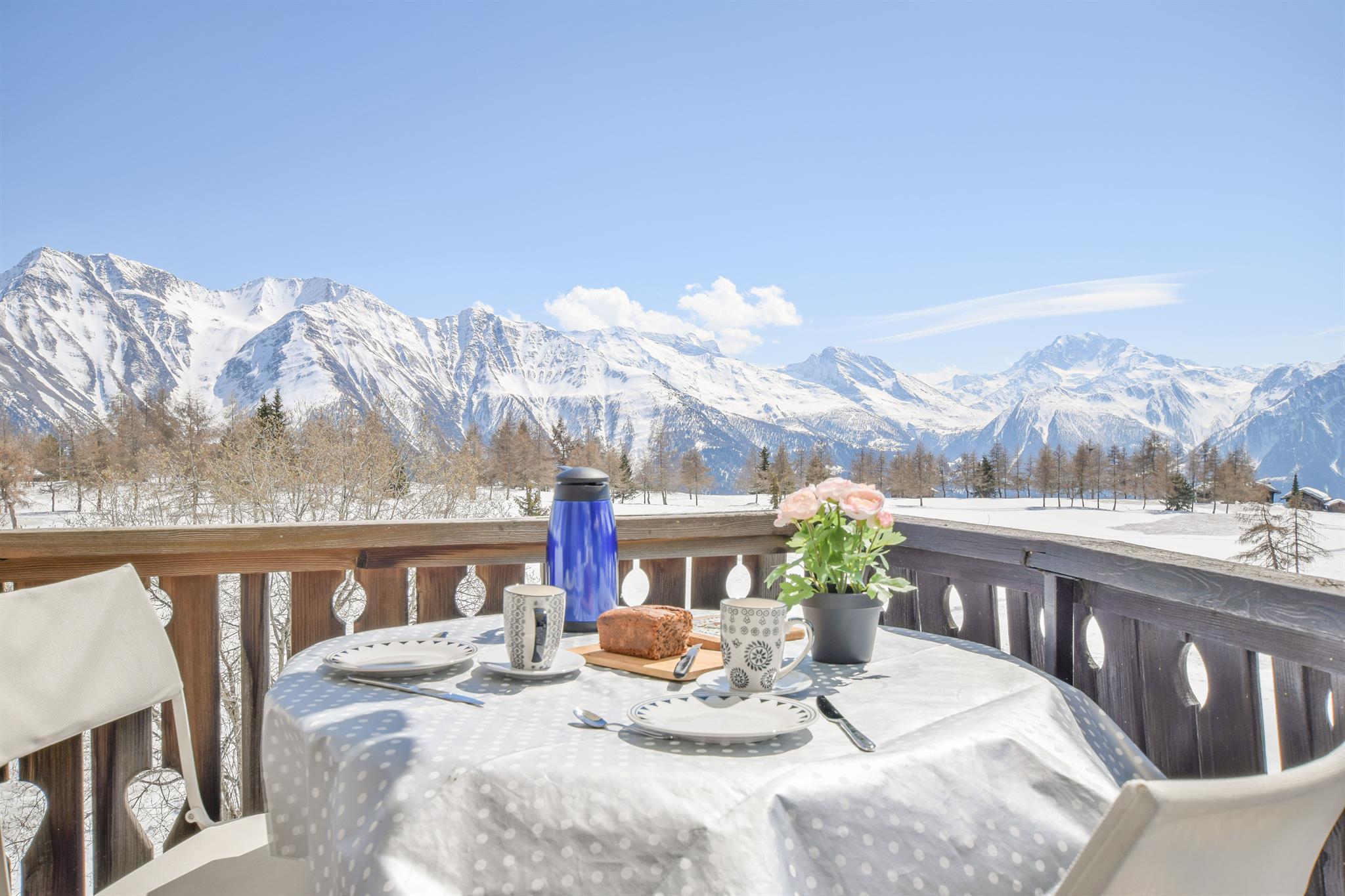 DSC_1057-min DSC_1057-min