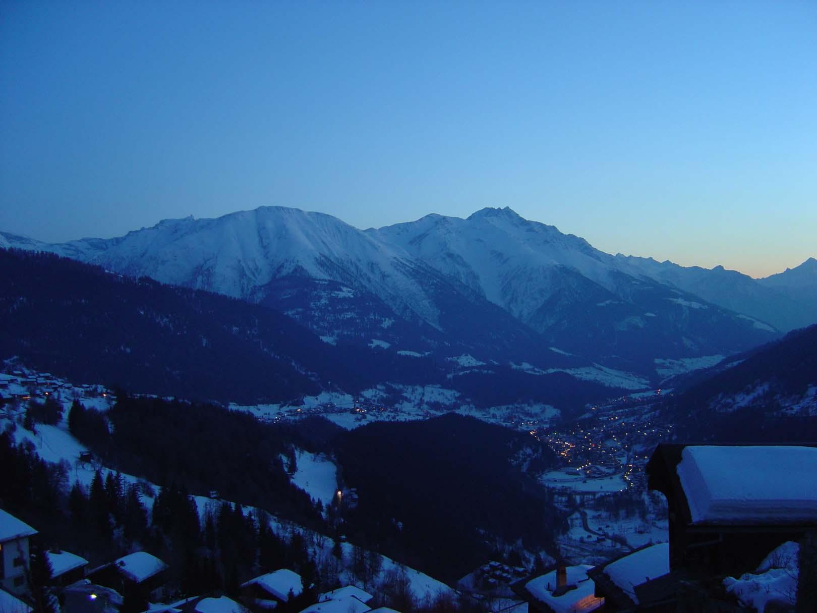 Aussicht bei Dämmerung Winter Aussicht bei Dämmerung Winter