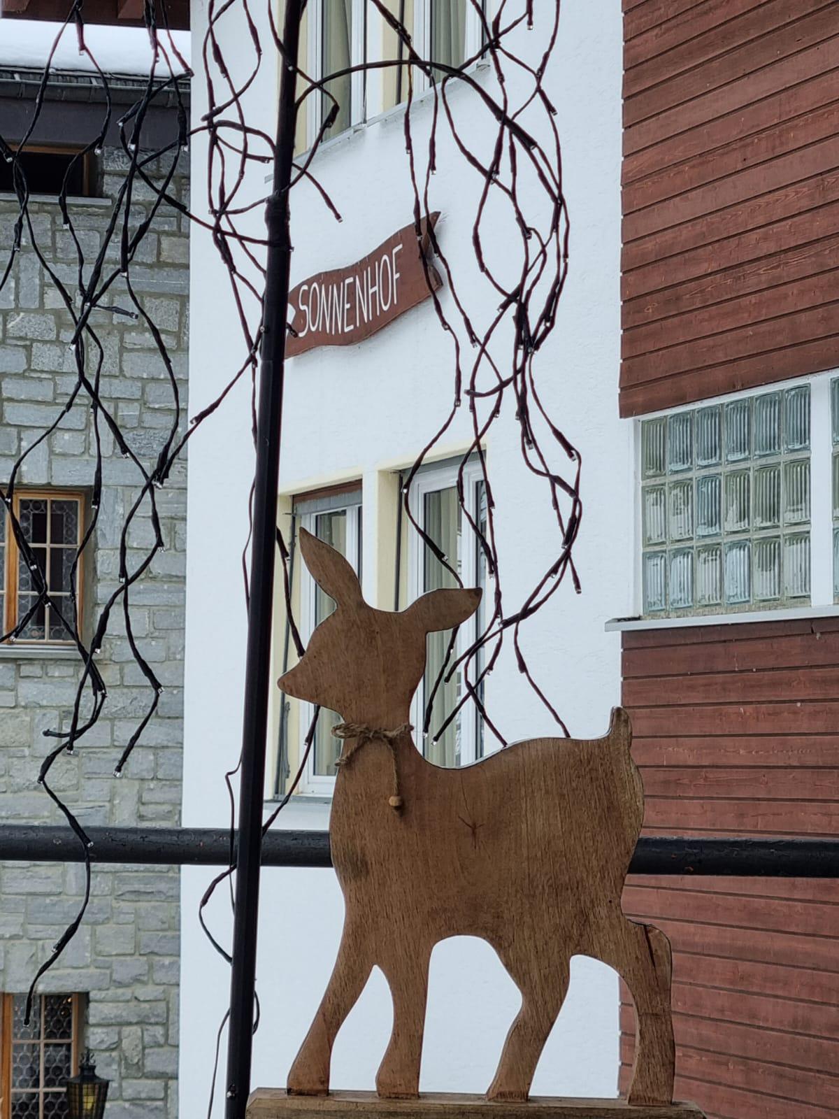 Aussenansicht Eingang Aussenansicht Eingang