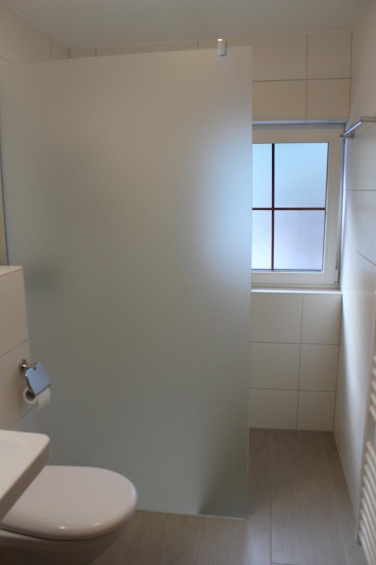 Alpenrösli 1_bad-dusche-WC_1-a Alpenrösli 1_bad-dusche-WC_1-a