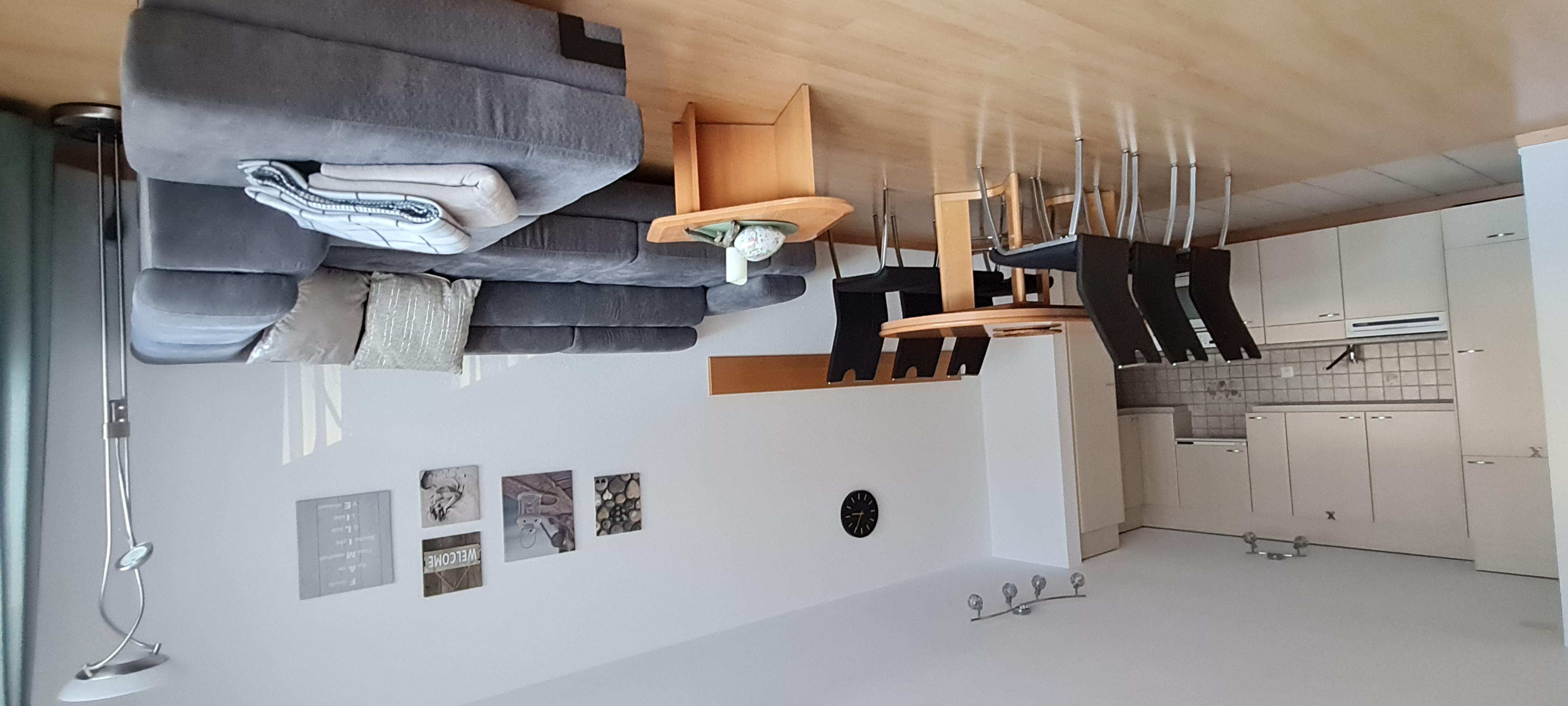 4-Zimmerwohnung 1.OG/OST 4-Zimmerwohnung 1.OG/OST