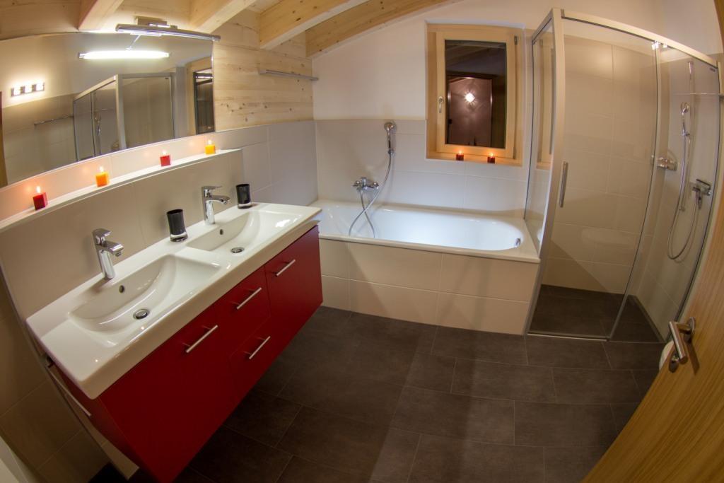 Bad/Dusche/WC Bad/Dusche/WC