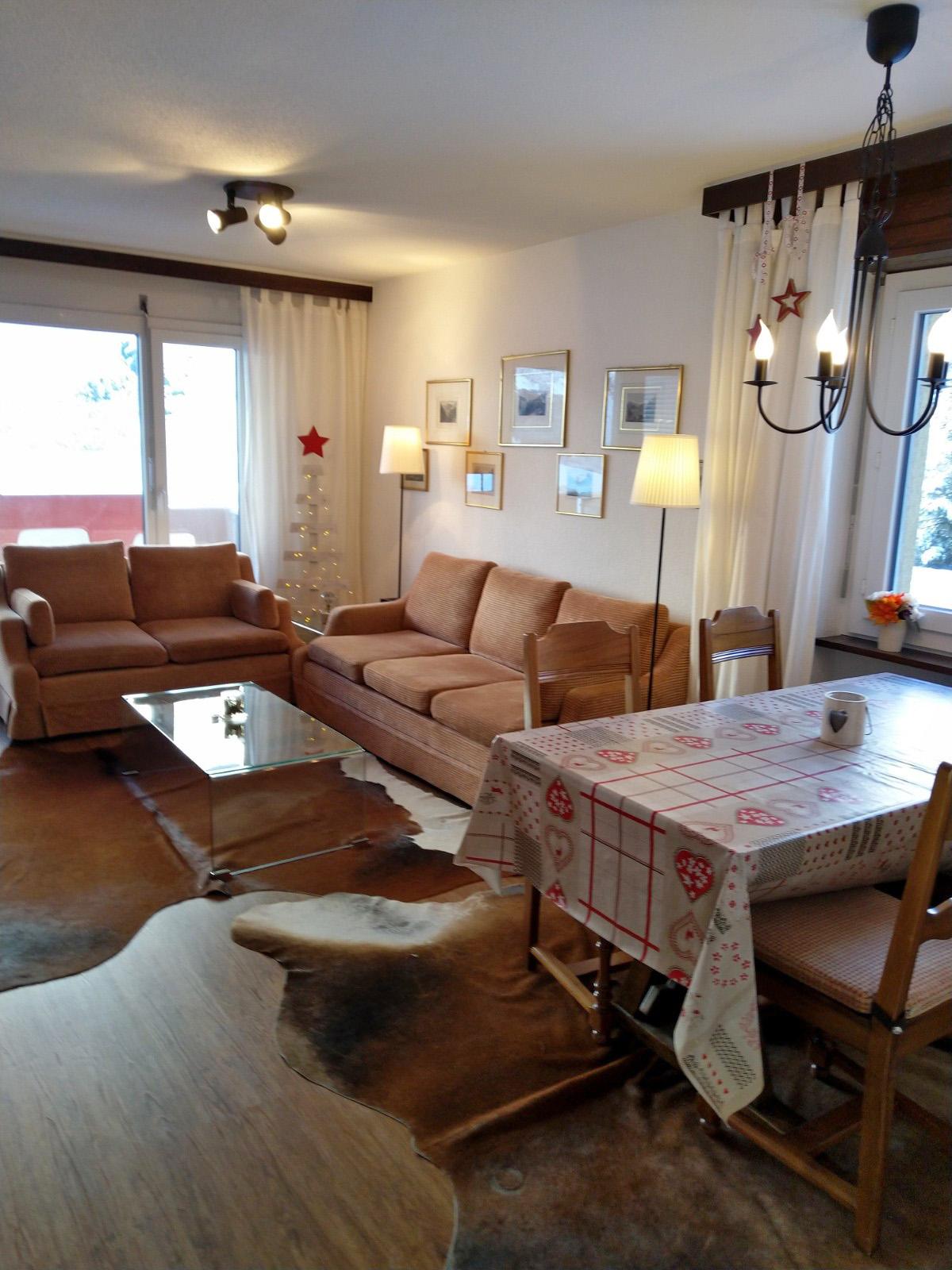 Lärchenwald 1808_wohnen-essen_c Lärchenwald 1808_wohnen-essen_c