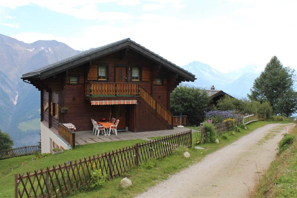 Aussenansicht Sommer 2 Aussenansicht Sommer 2