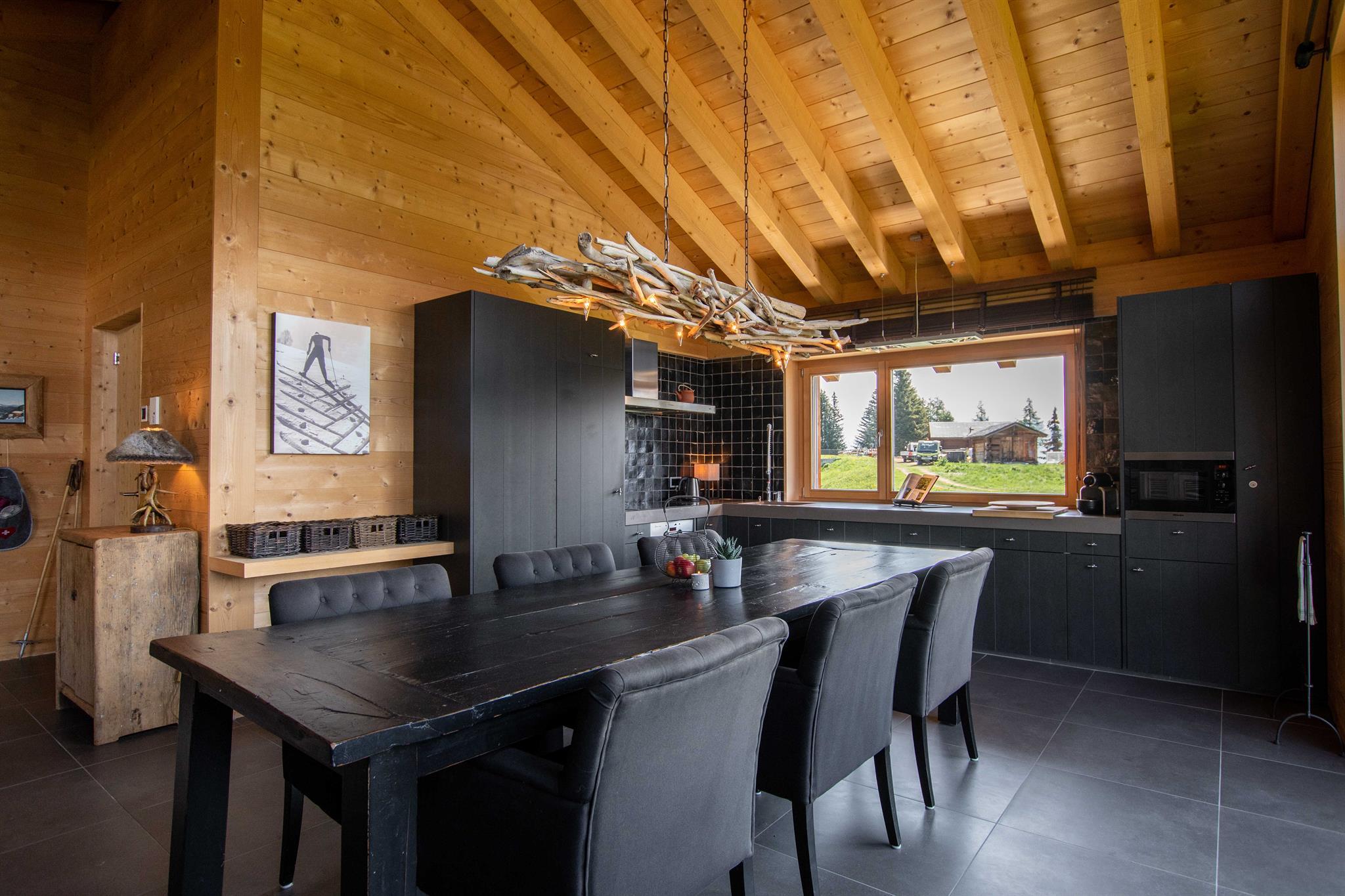 Anna Isabelle , Riederalp Küche/ Esszimmer Anna Isabelle , Riederalp Küche/ Esszimmer