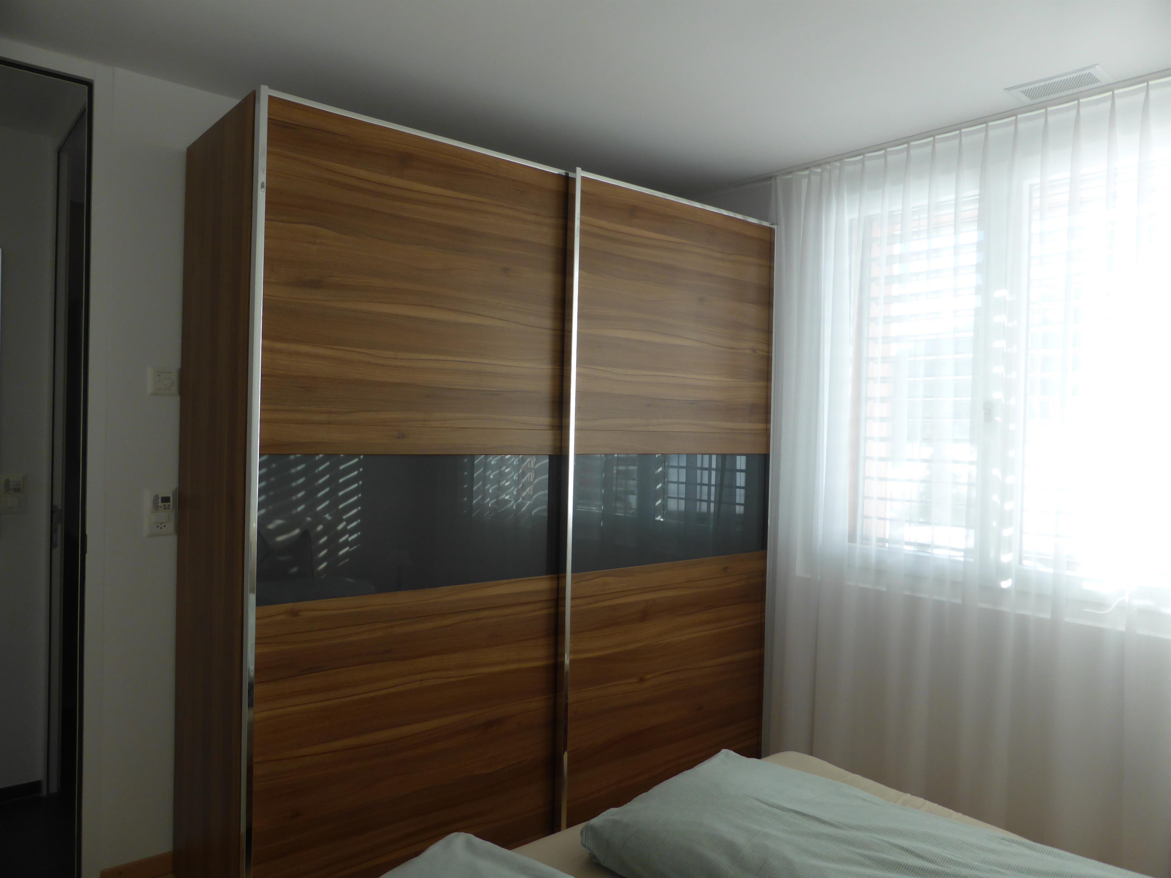 Kleiderschrank Kleiderschrank