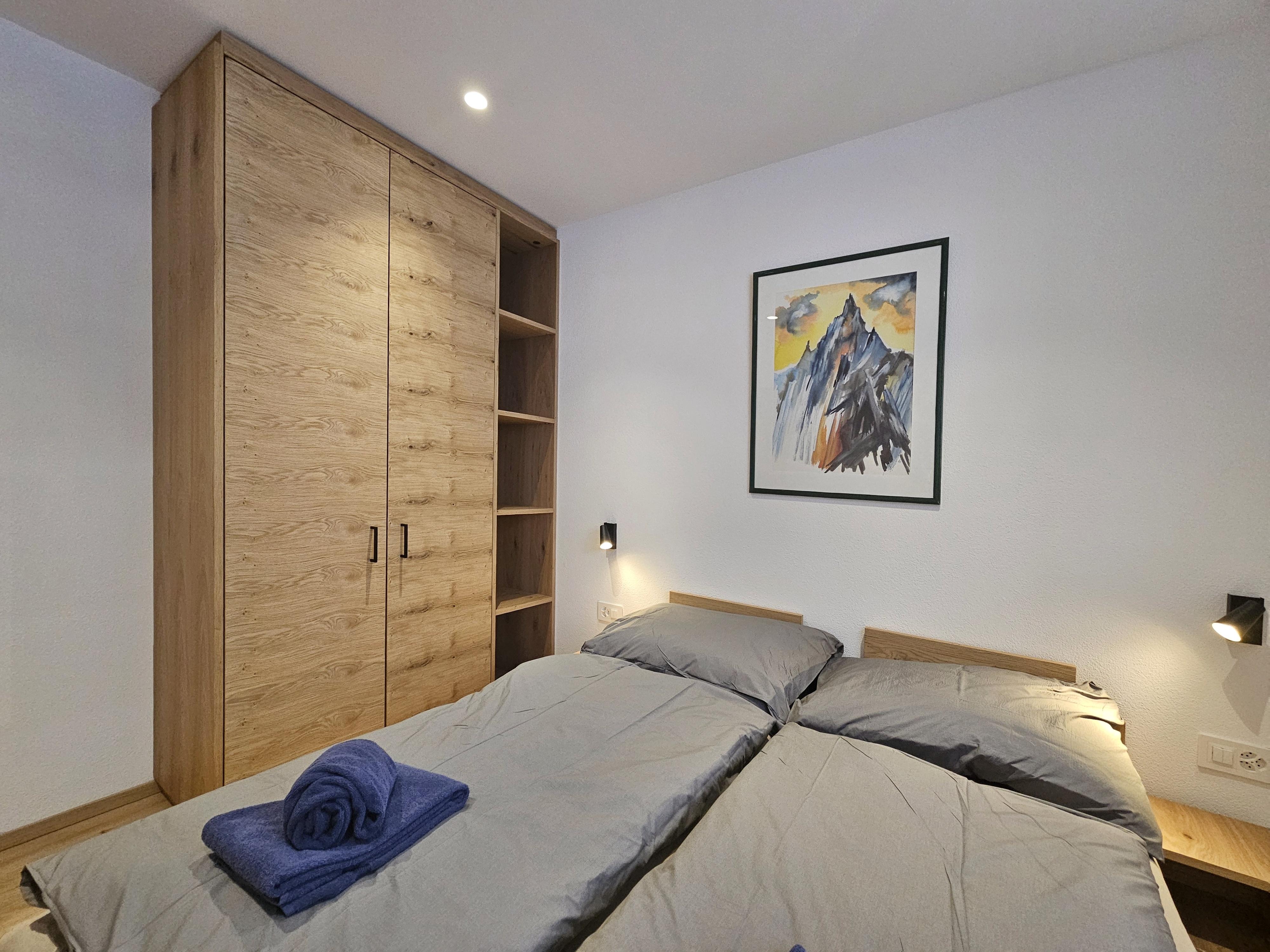 1000115935_edited 1000115935_edited