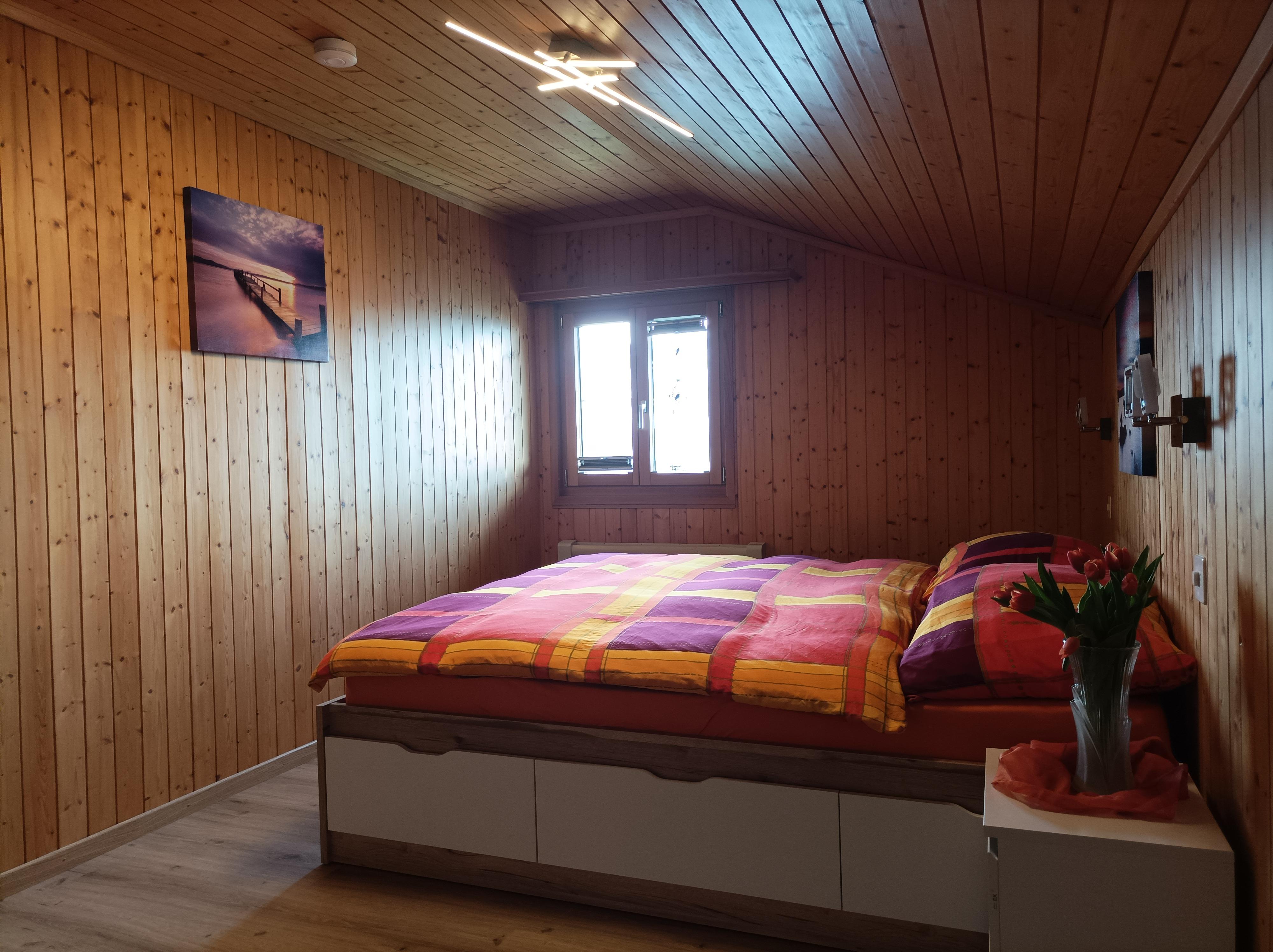 Elternzimmer _20220515_142631 Elternzimmer _20220515_142631