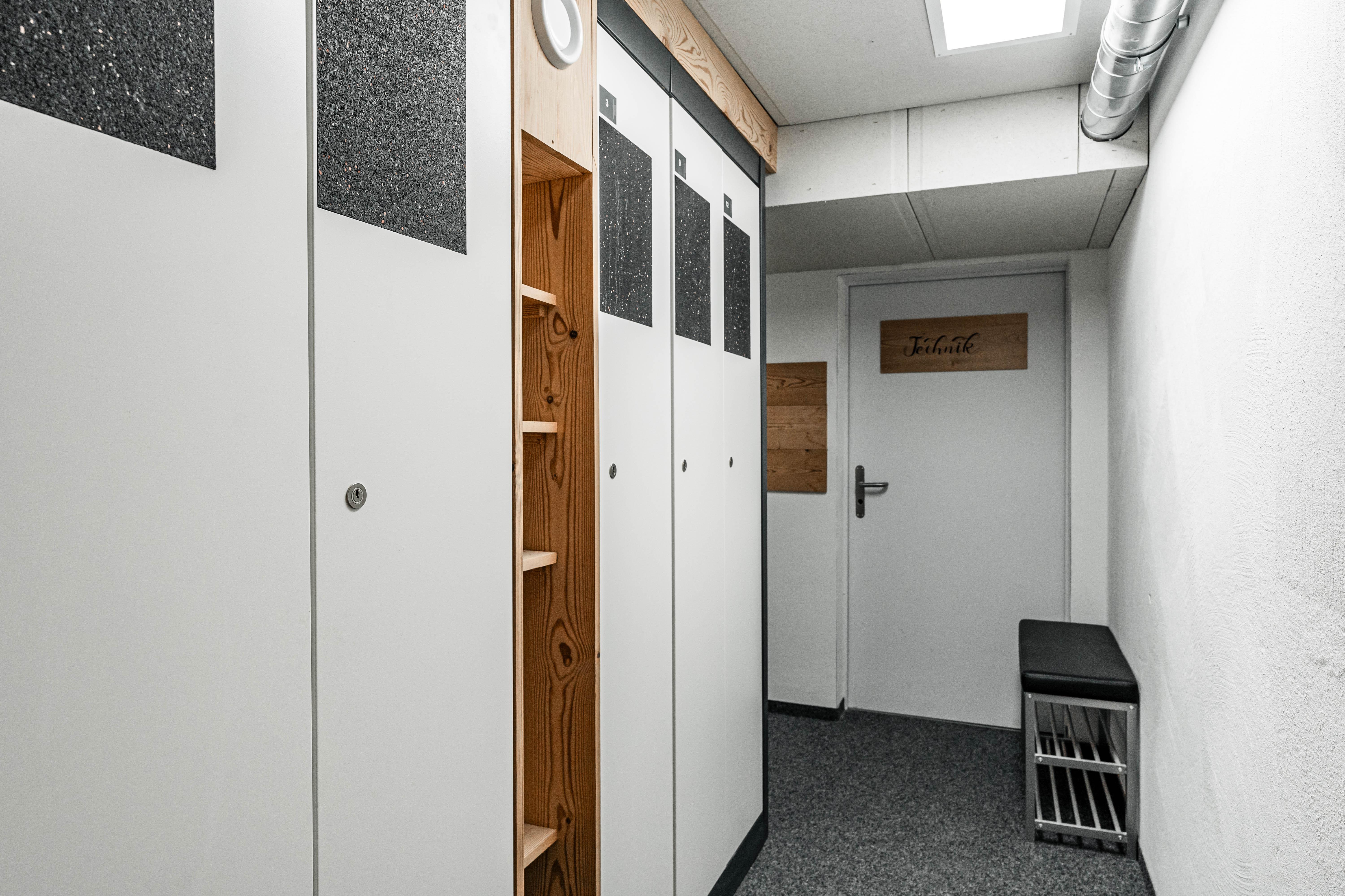 Skiraum 2, Bild 01 Skiraum 2, Bild 01