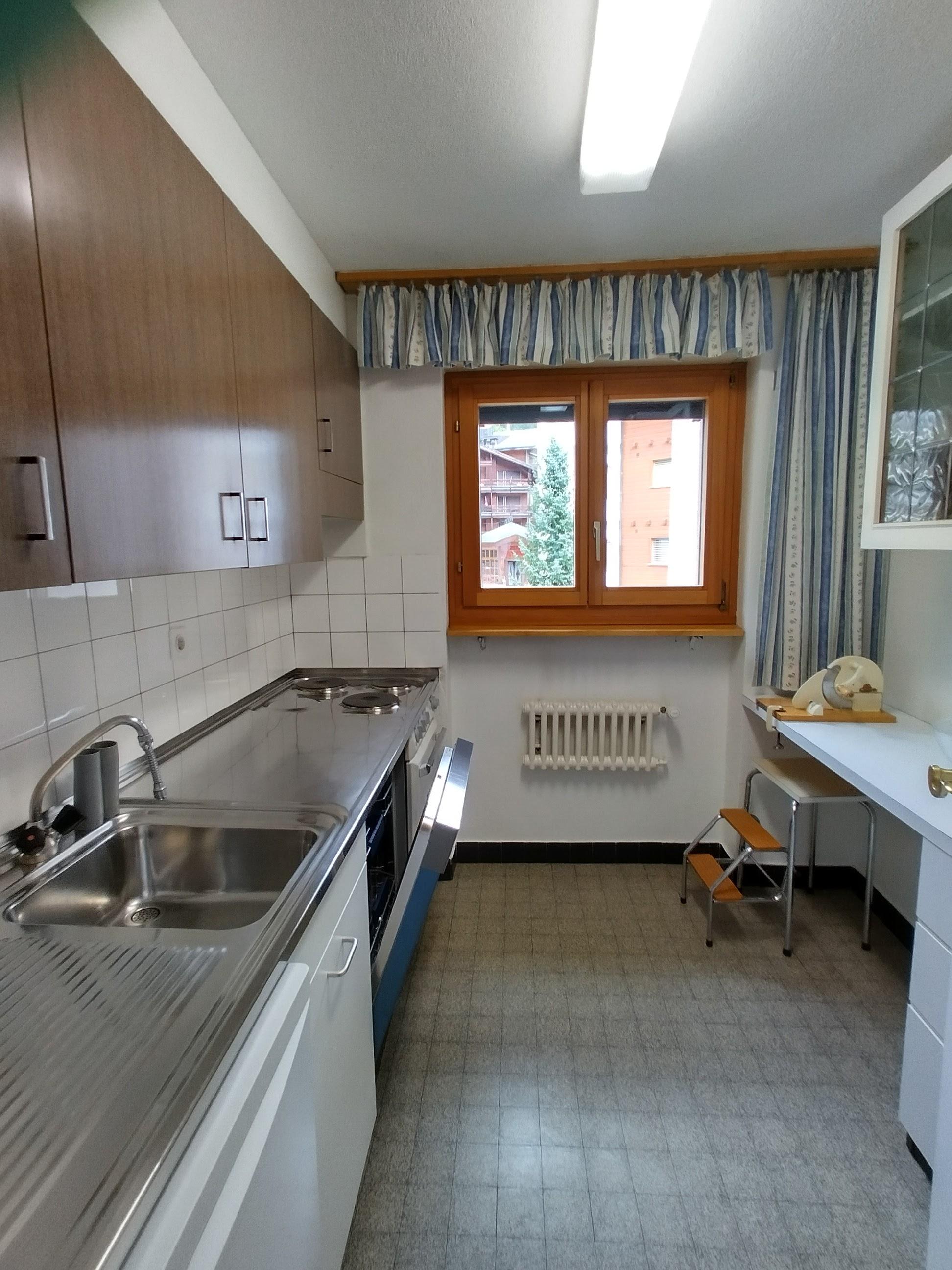 IMG_20220903_152452_HDR IMG_20220903_152452_HDR