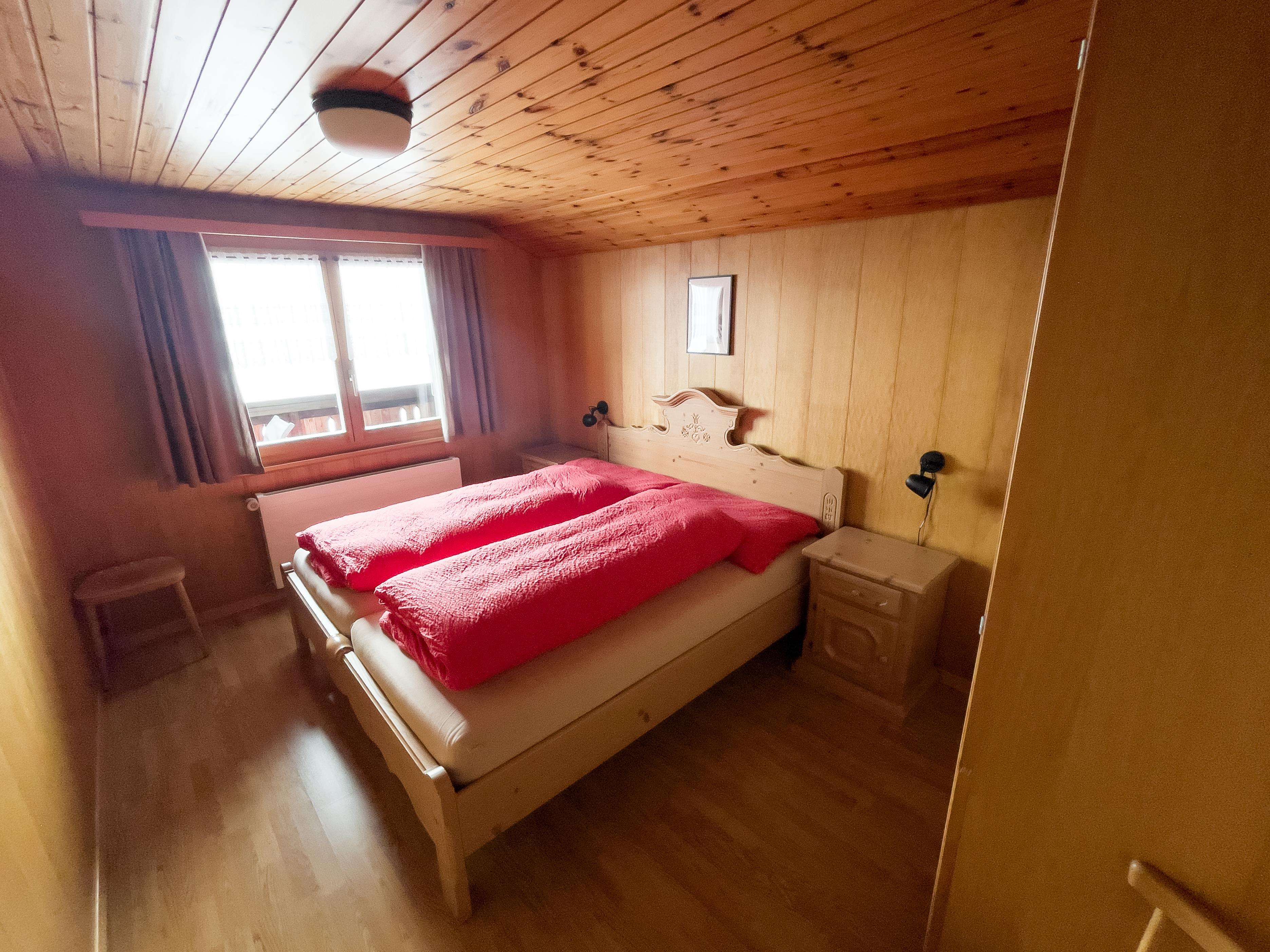 Schlafzimmer mit Doppelbett Schlafzimmer mit Doppelbett