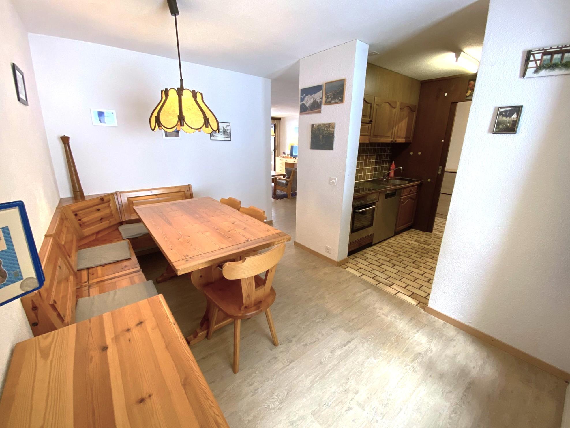 Lärchenwald 1706_Essen Lärchenwald 1706_Essen