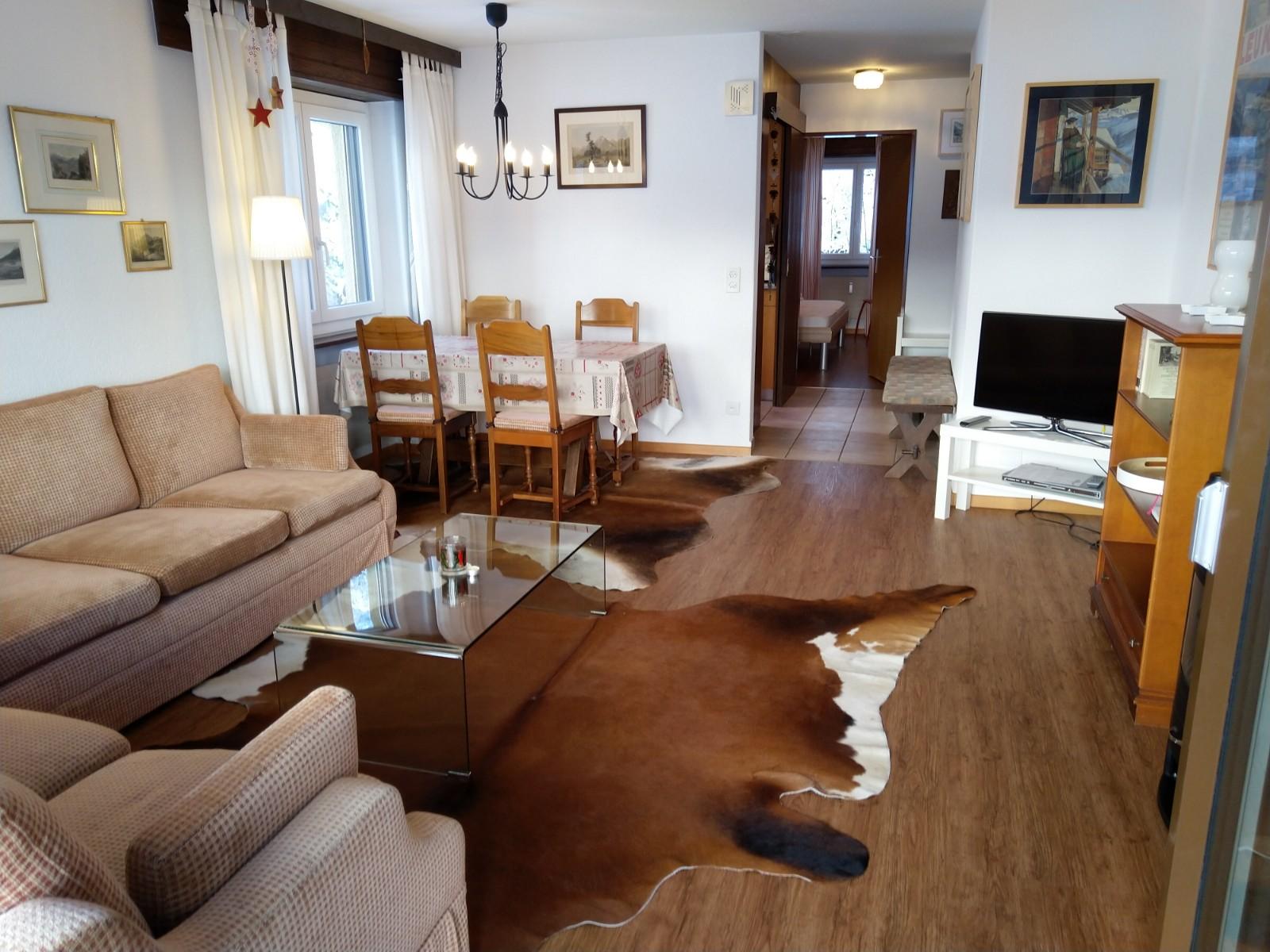 Lärchenwald 1808_wohnen-essen_b Lärchenwald 1808_wohnen-essen_b