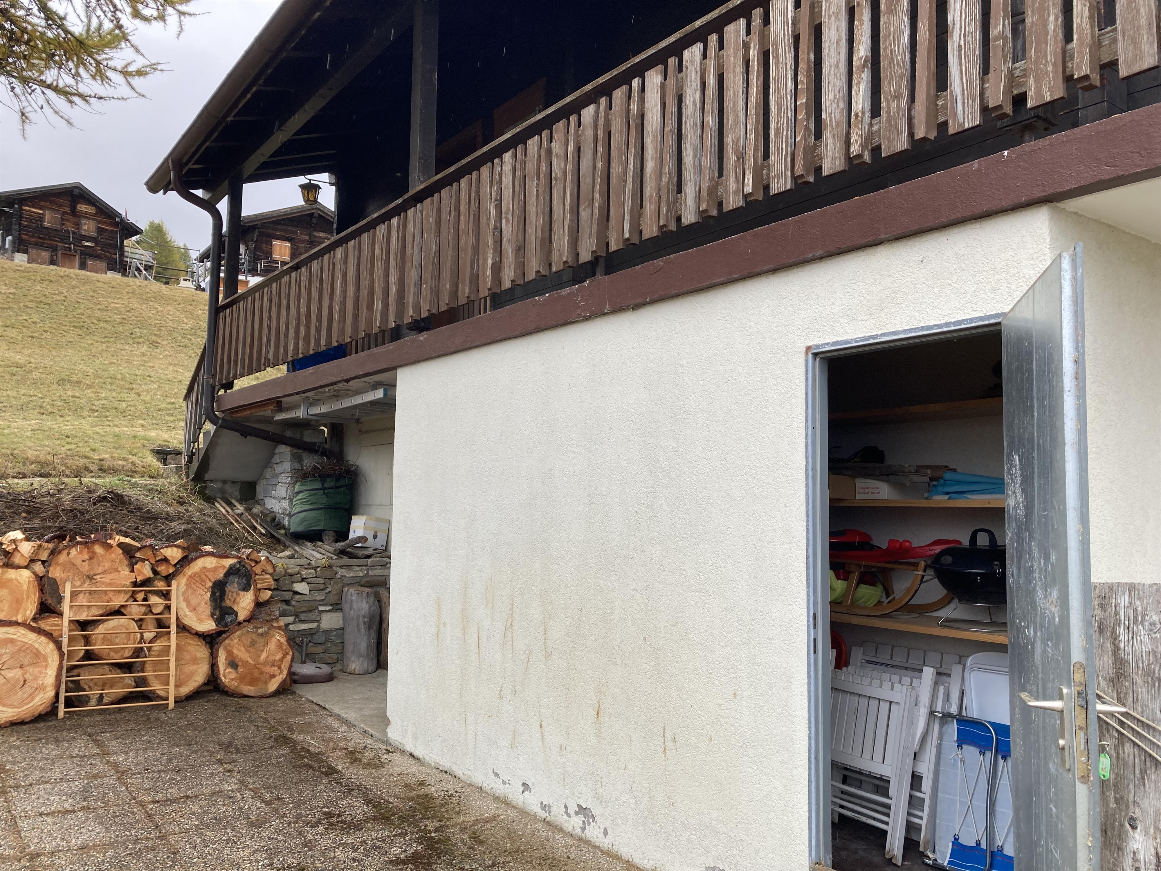 Ski- und Abstellraum (1) Ski- und Abstellraum (1)