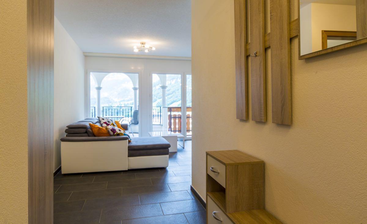 AmbassadorB22_garderobe_sofa AmbassadorB22_garderobe_sofa