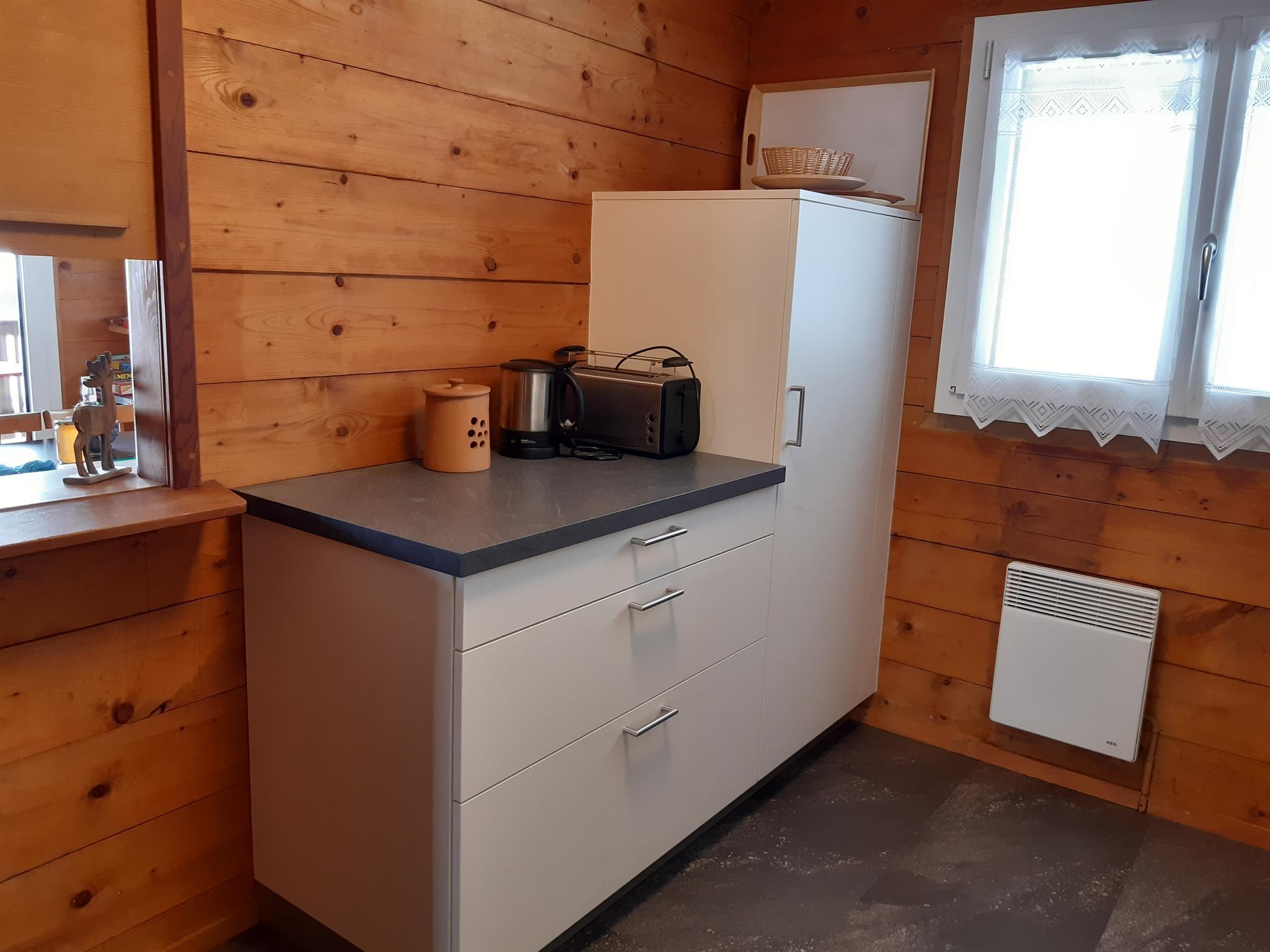 Küche mit Durchreiche Küche mit Durchreiche