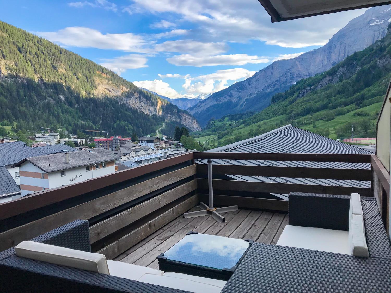 Olympia 54_balkon-lounge_ausblick Olympia 54_balkon-lounge_ausblick