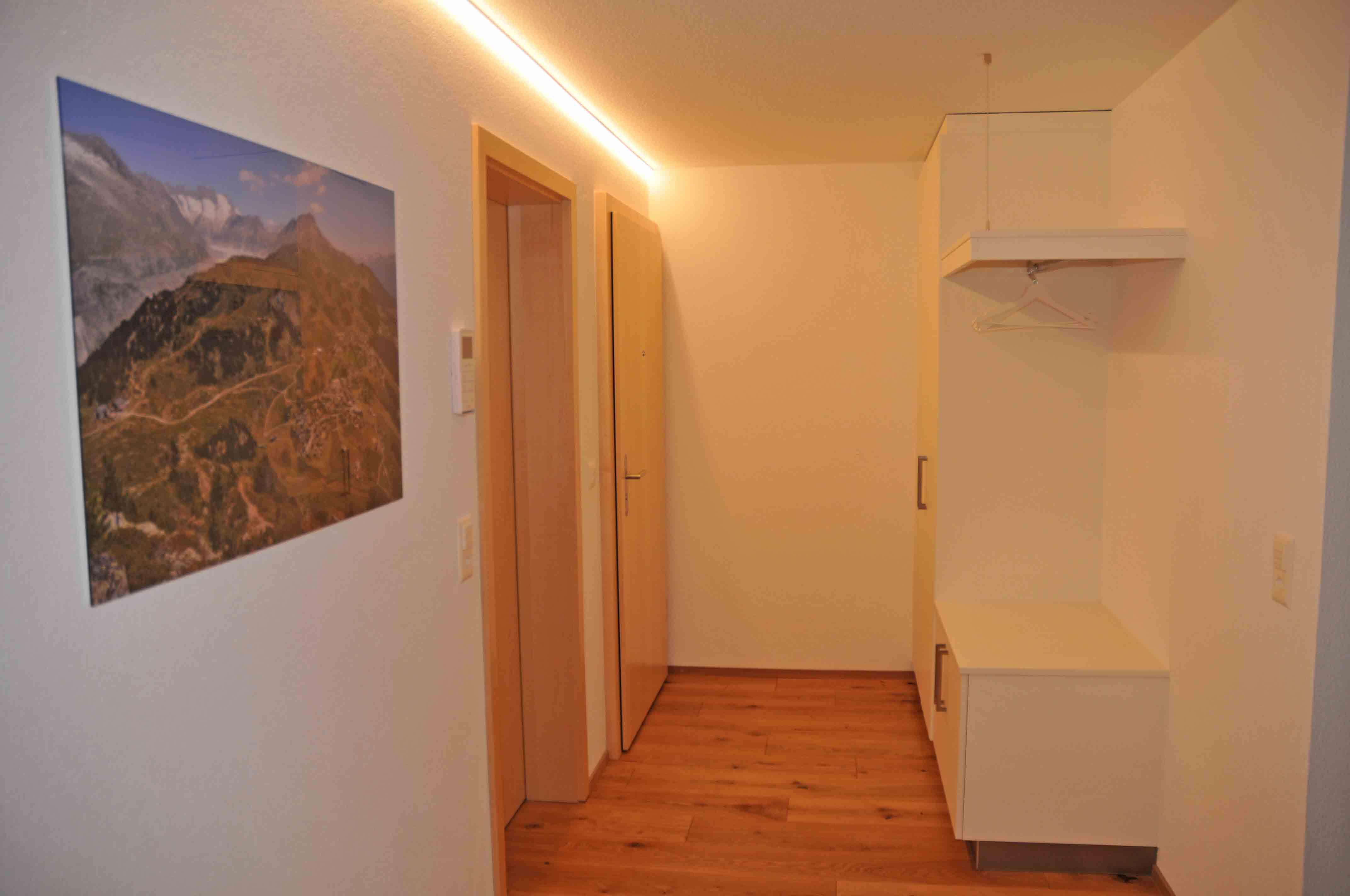 1. Stock West_5957 1. Stock West_5957