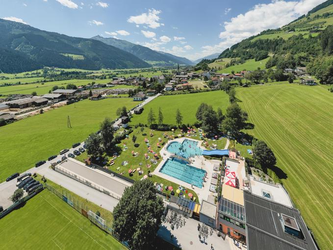 Kinderspielplatz Freibad Stuhlfelden