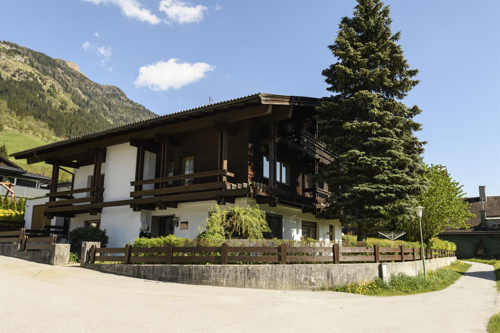 Landhaus Griesser Bad Hofgastein Haus Sommer