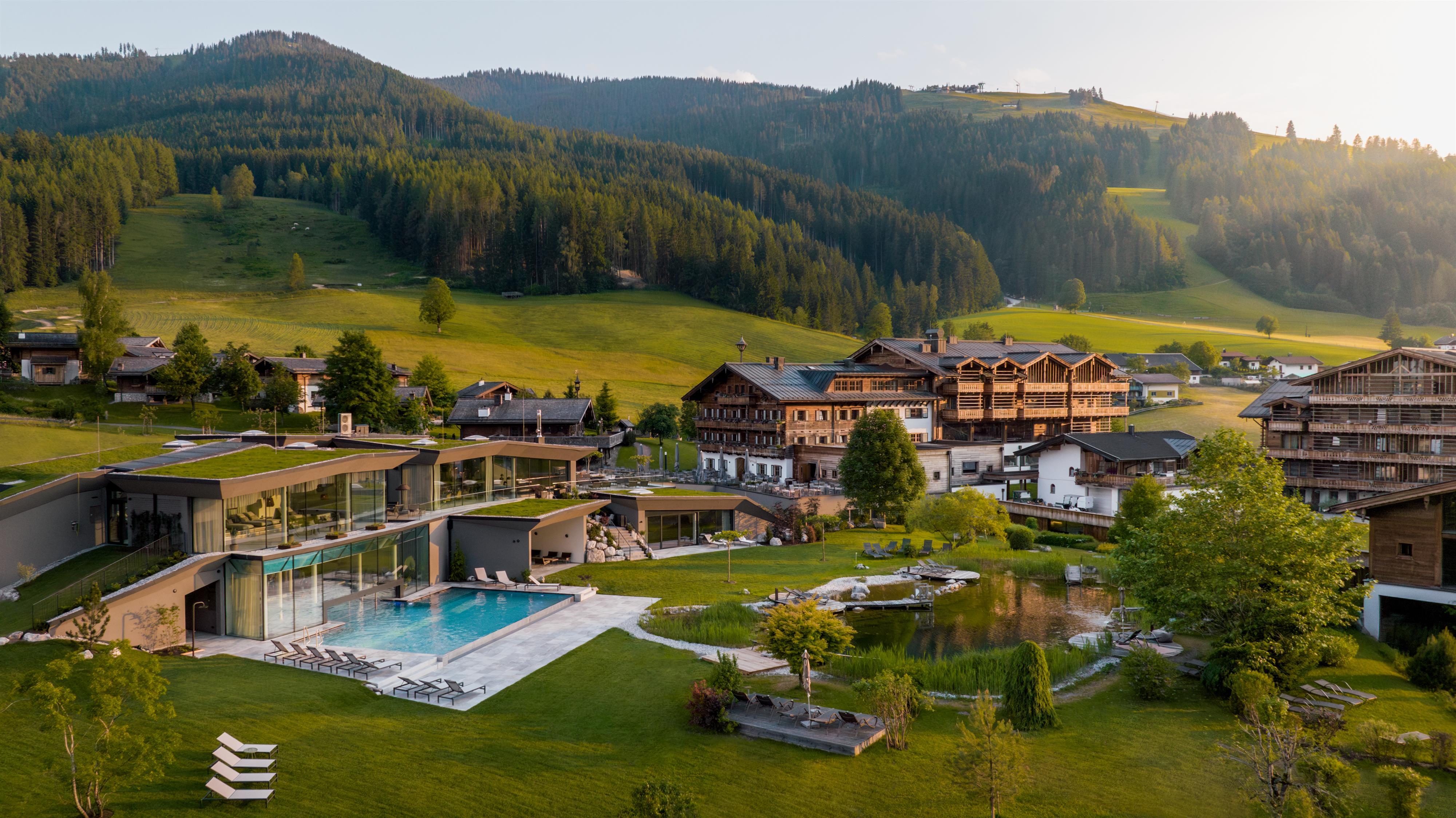 Hotel PURADIES Private SPA Chalet Ferienwohnung  Salzburger Land