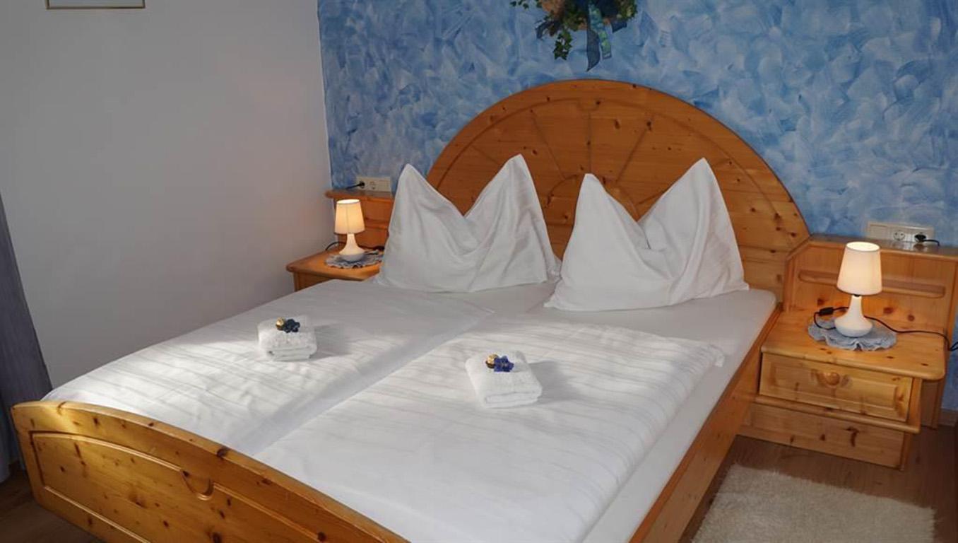 Landhaus Lotte Dorfgastein Schlafzimmer App1