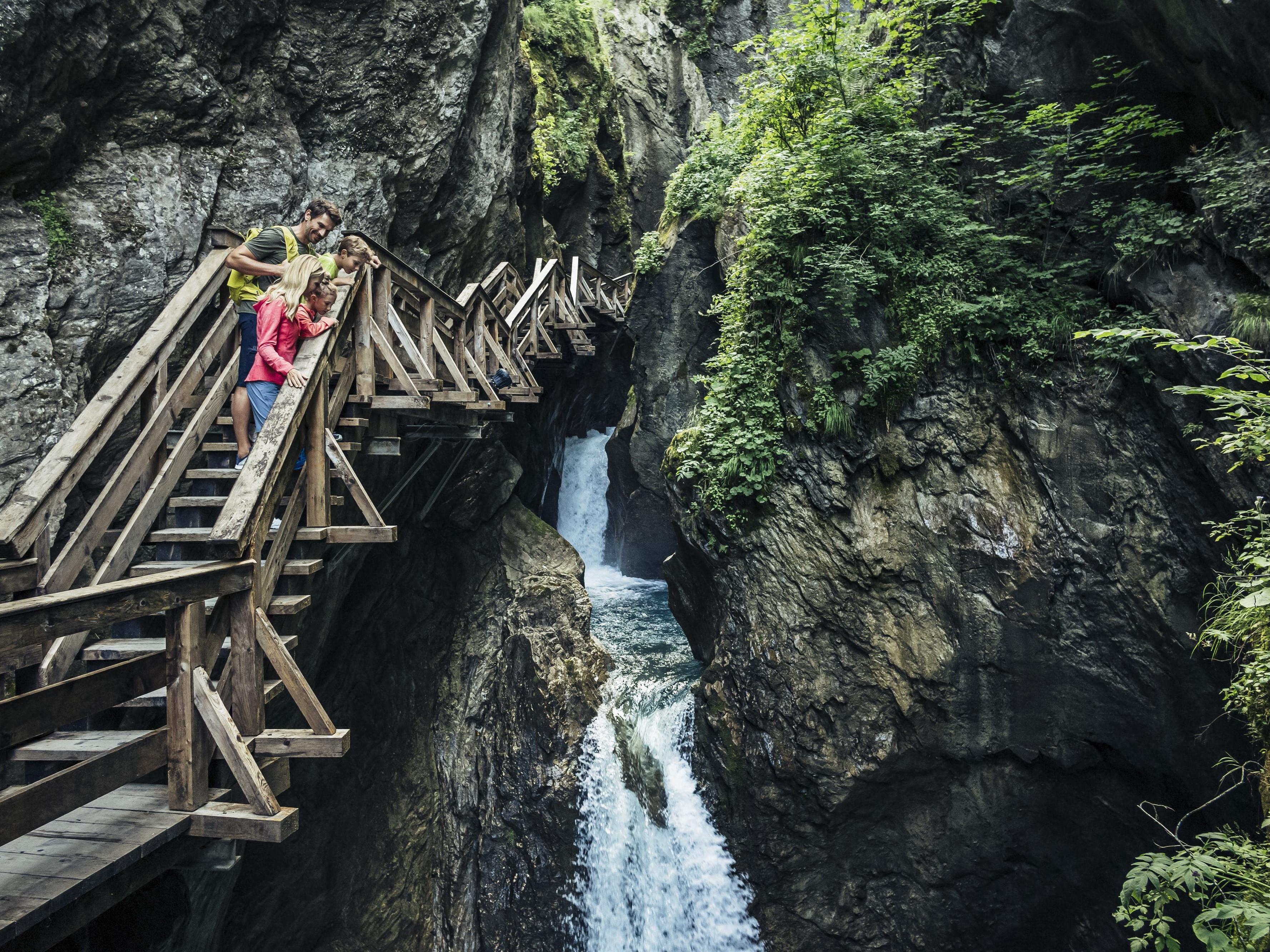 Geführte Wanderung: Durchatmen, Entdecken & Genießen in Kaprun
