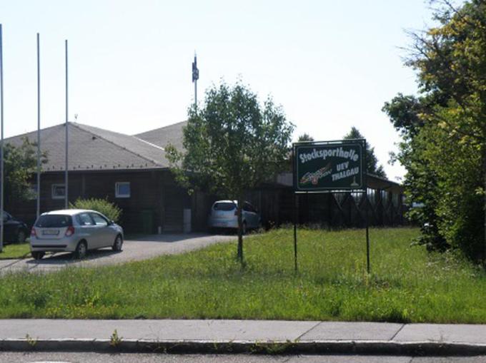 Eis-Stockplatz bei der Stockhalle