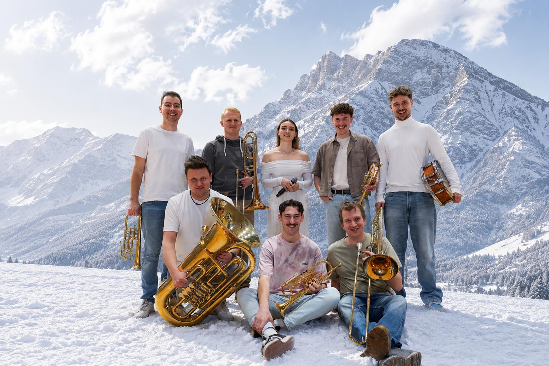 Ski-Opening-Party mit “ Die Jungen Mundewurz’n“