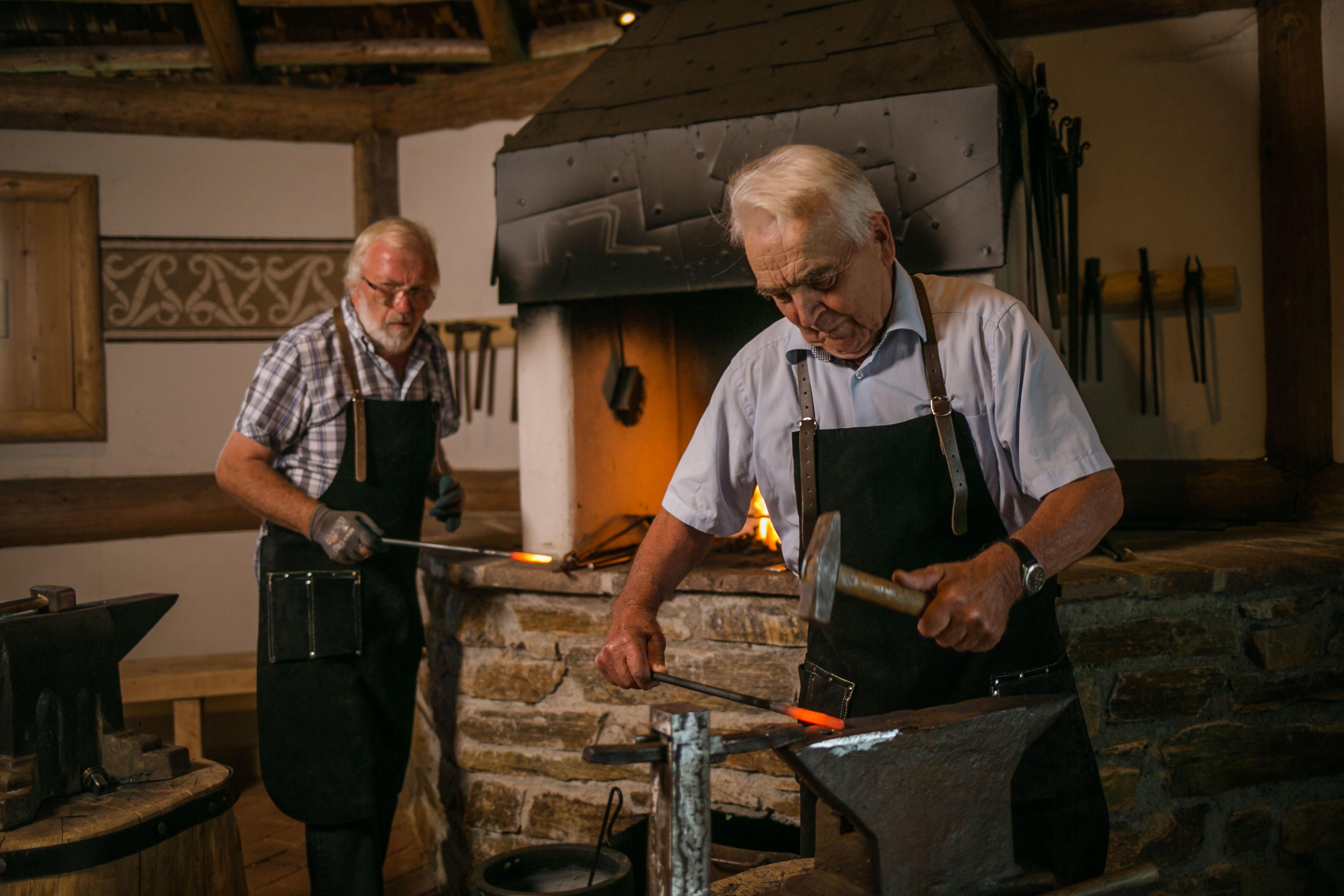 Schauschmieden Keltenschmiede Schiessentobel