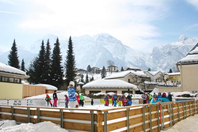 Eislaufen in Abtenau