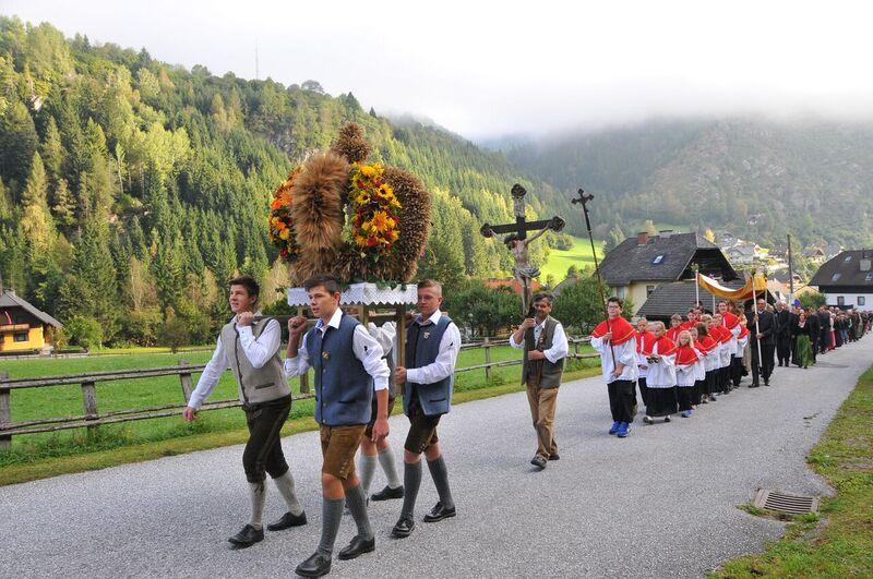 Erntedankfest mit Samsonumzug und David & Goliath Spiel