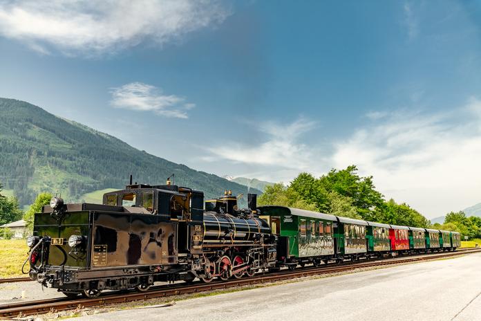 Nostalgiezug Pinzgauer Lokalbahn