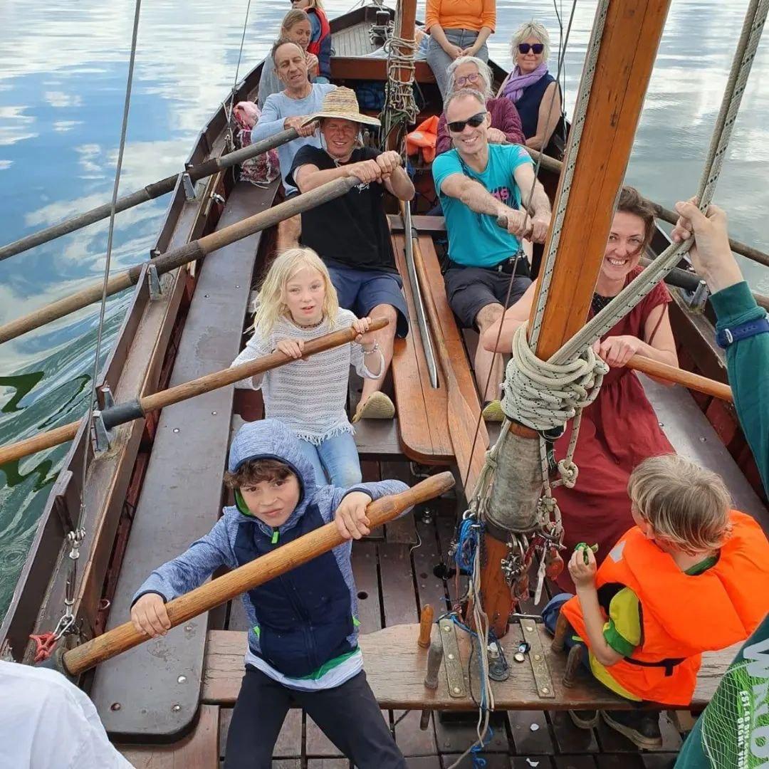 Kutterfahrt „an die Riemen“