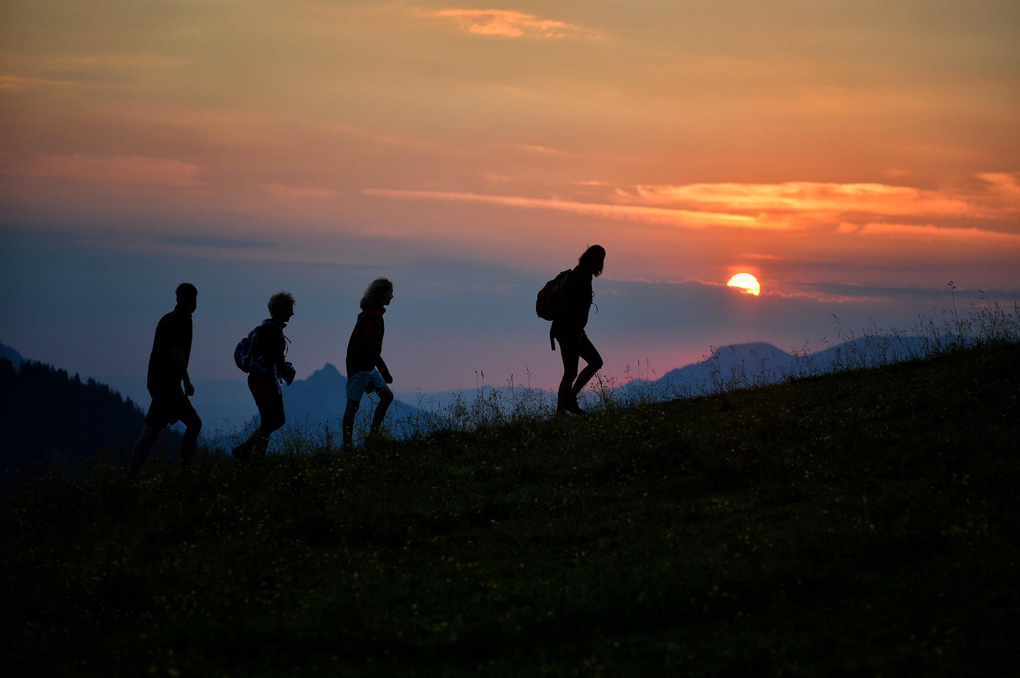 Sonnenaufgangs – Wanderung mit Almfrühstück