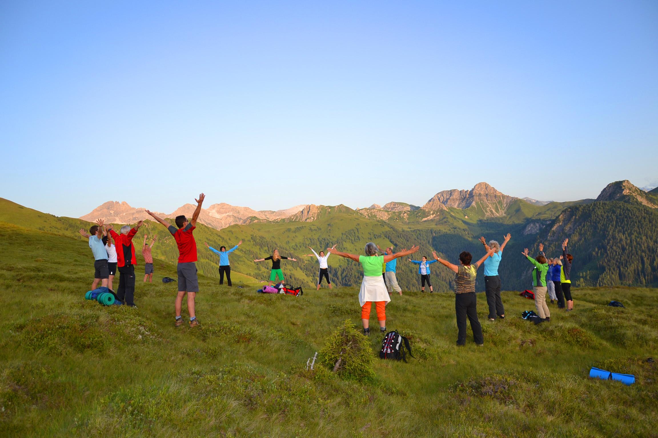 BERG-GESUND Yoga-Wanderung