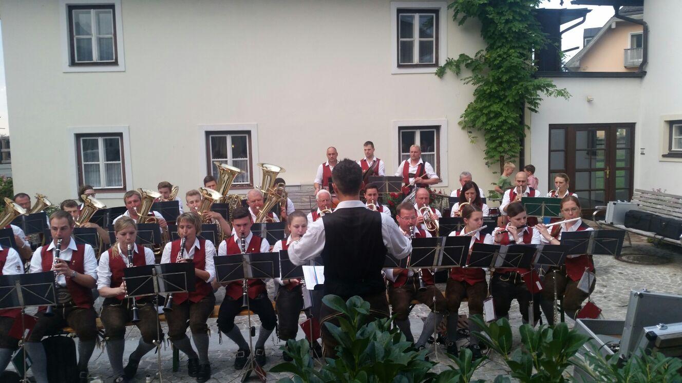 Konzert der Trachtenmusikkapelle Bad Vigaun
