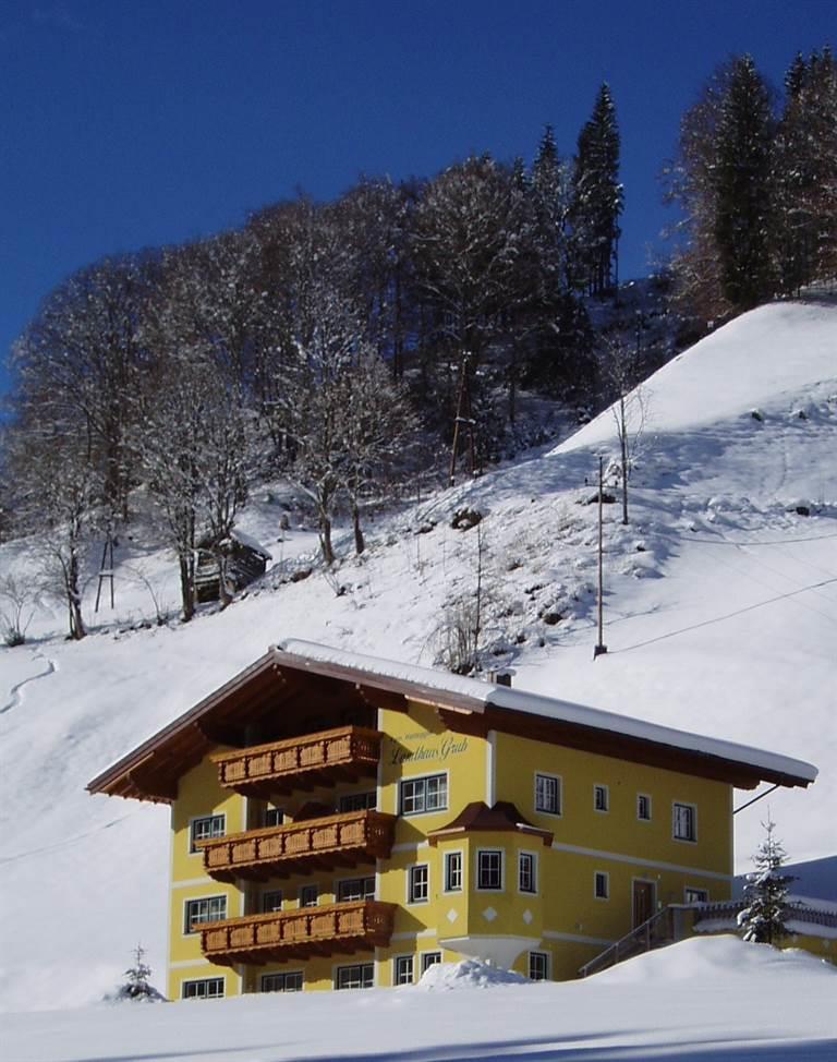 Landhaus Grub Apartment Bergkristall Ferienwohnung in Österreich
