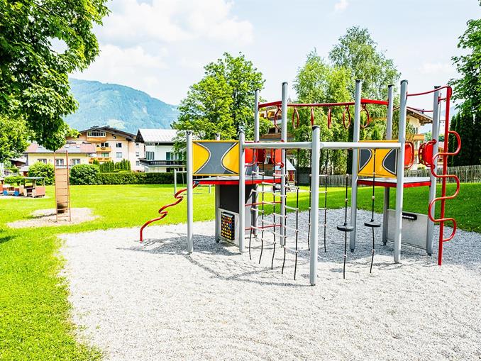 Kinderspielplatz Falkenstraße