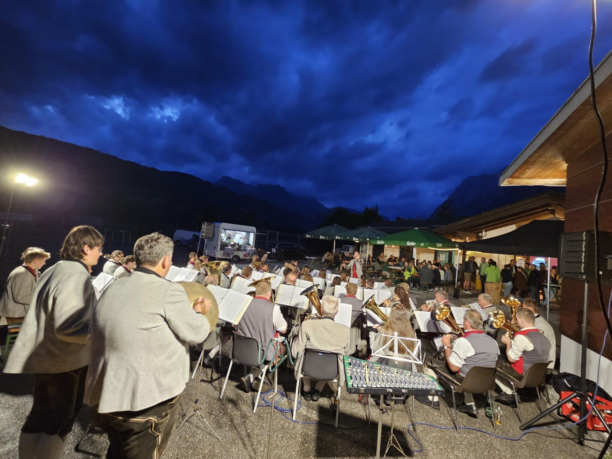 Dämmerschoppen mit der TMK Pfarrwerfen